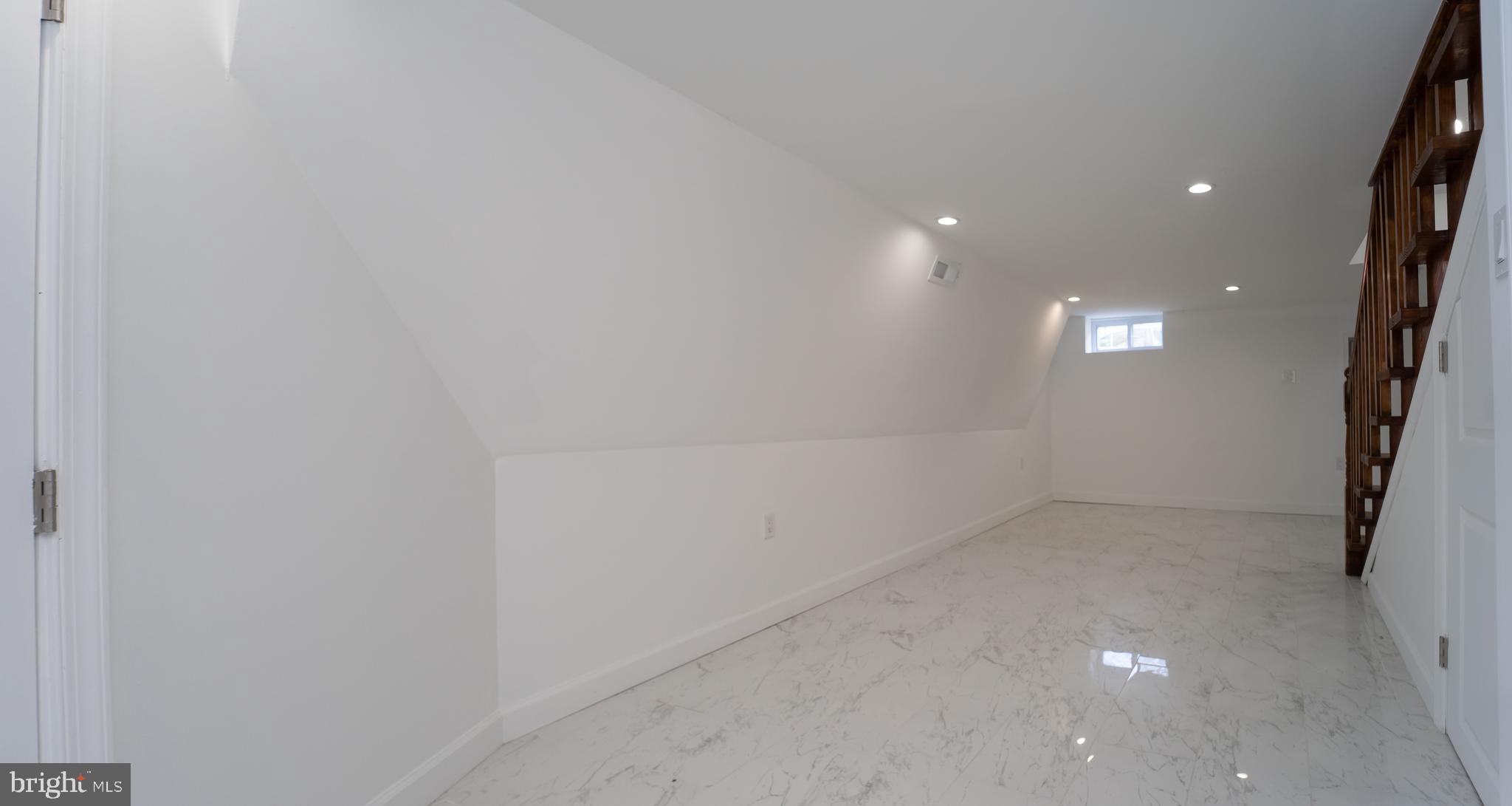 WASHINGTON VILLAGE - Commercial Sale