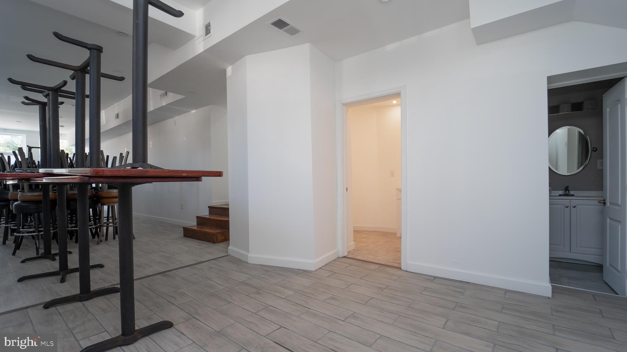 WASHINGTON VILLAGE - Commercial Sale