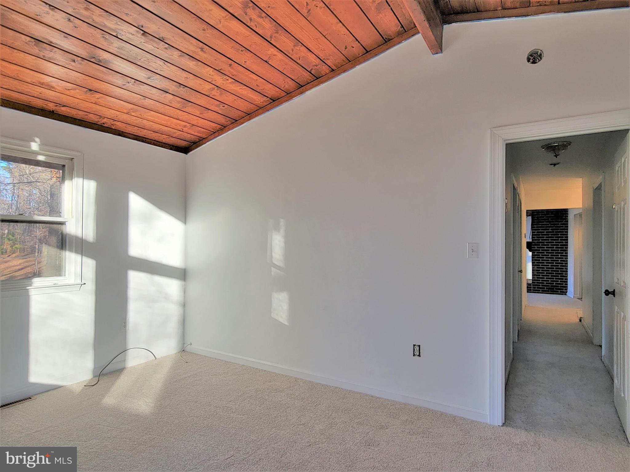 LAKE LAND OR - Residential