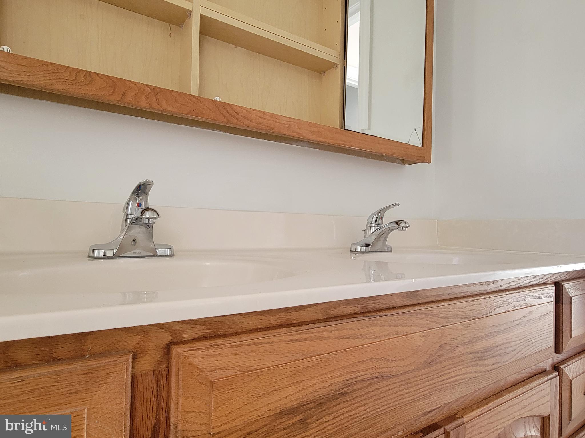 LAKE LAND OR - Residential