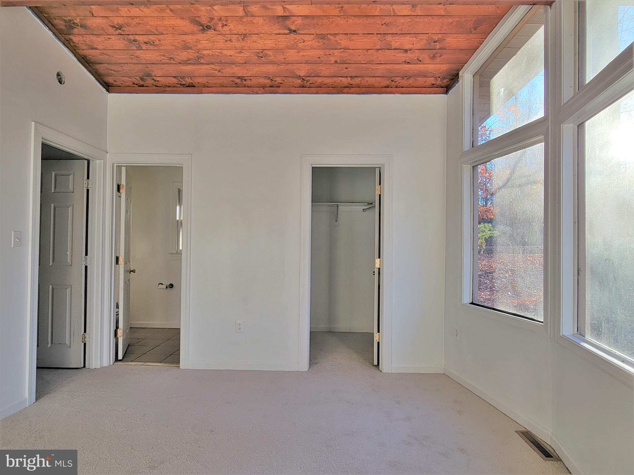 LAKE LAND OR - Residential