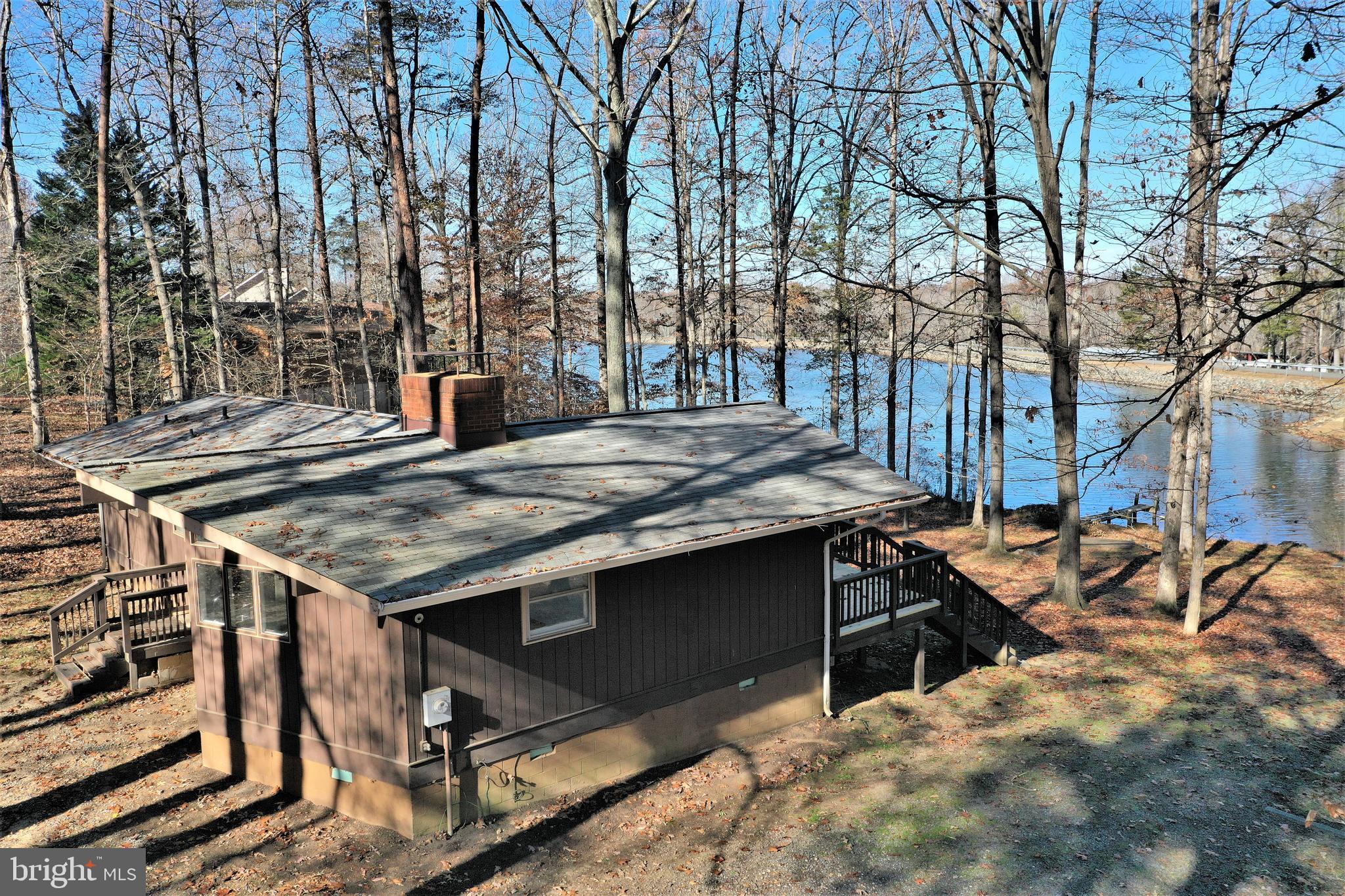 LAKE LAND OR - Residential