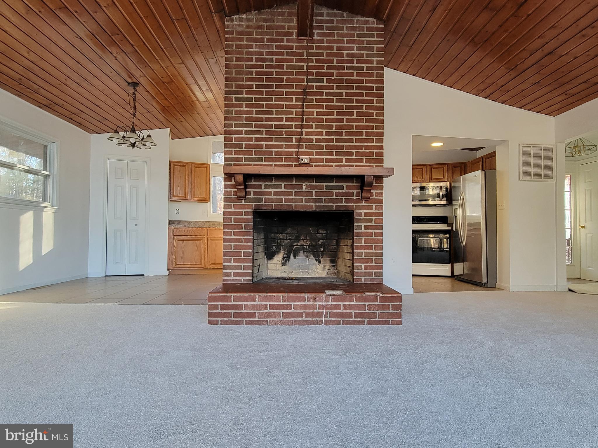 LAKE LAND OR - Residential