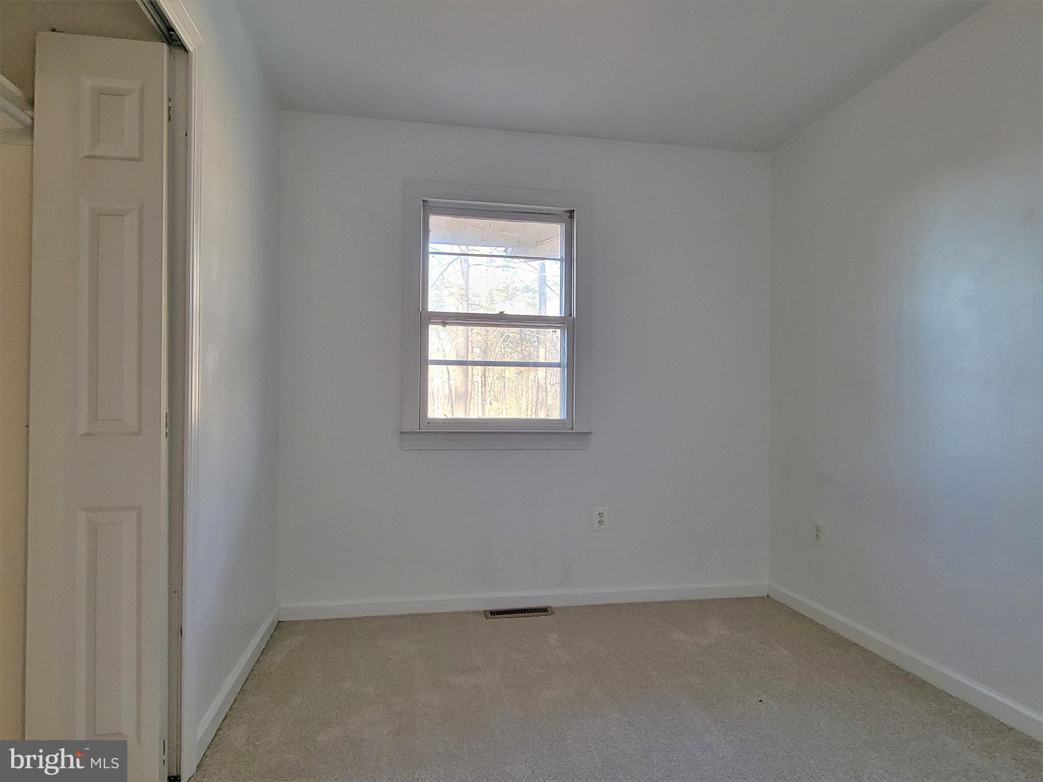 LAKE LAND OR - Residential