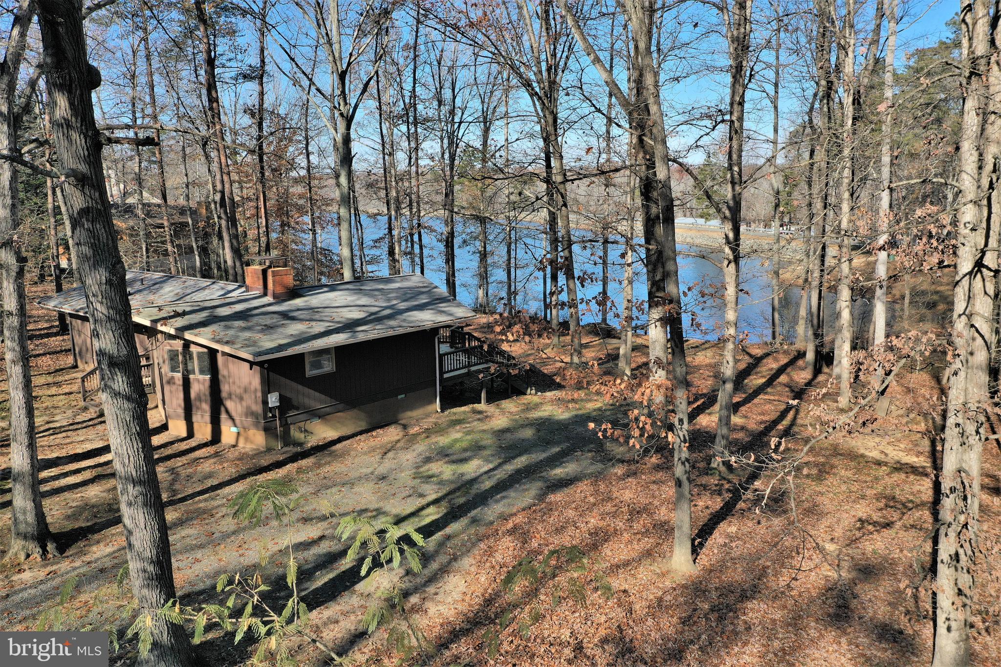 LAKE LAND OR - Residential