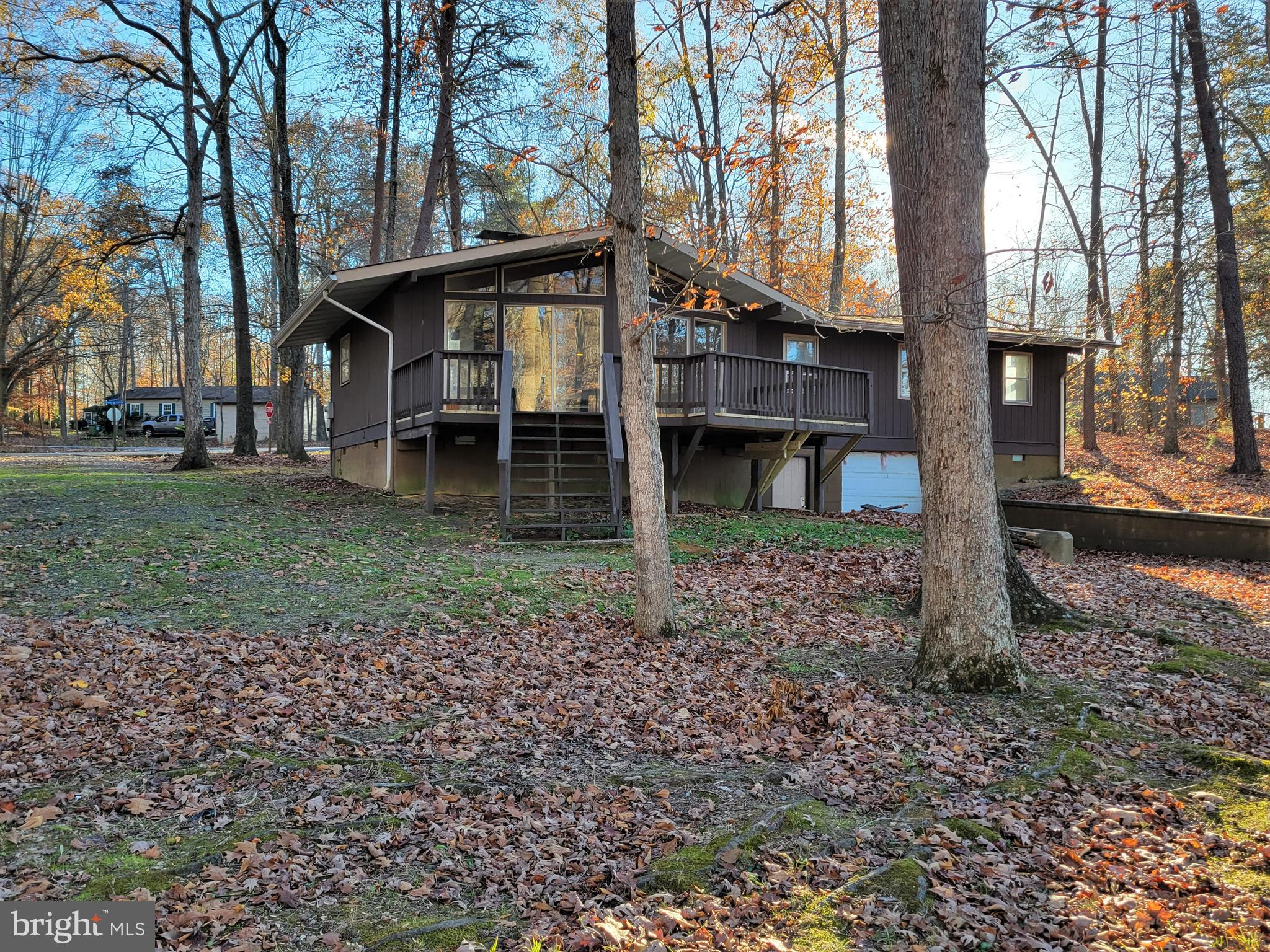 LAKE LAND OR - Residential