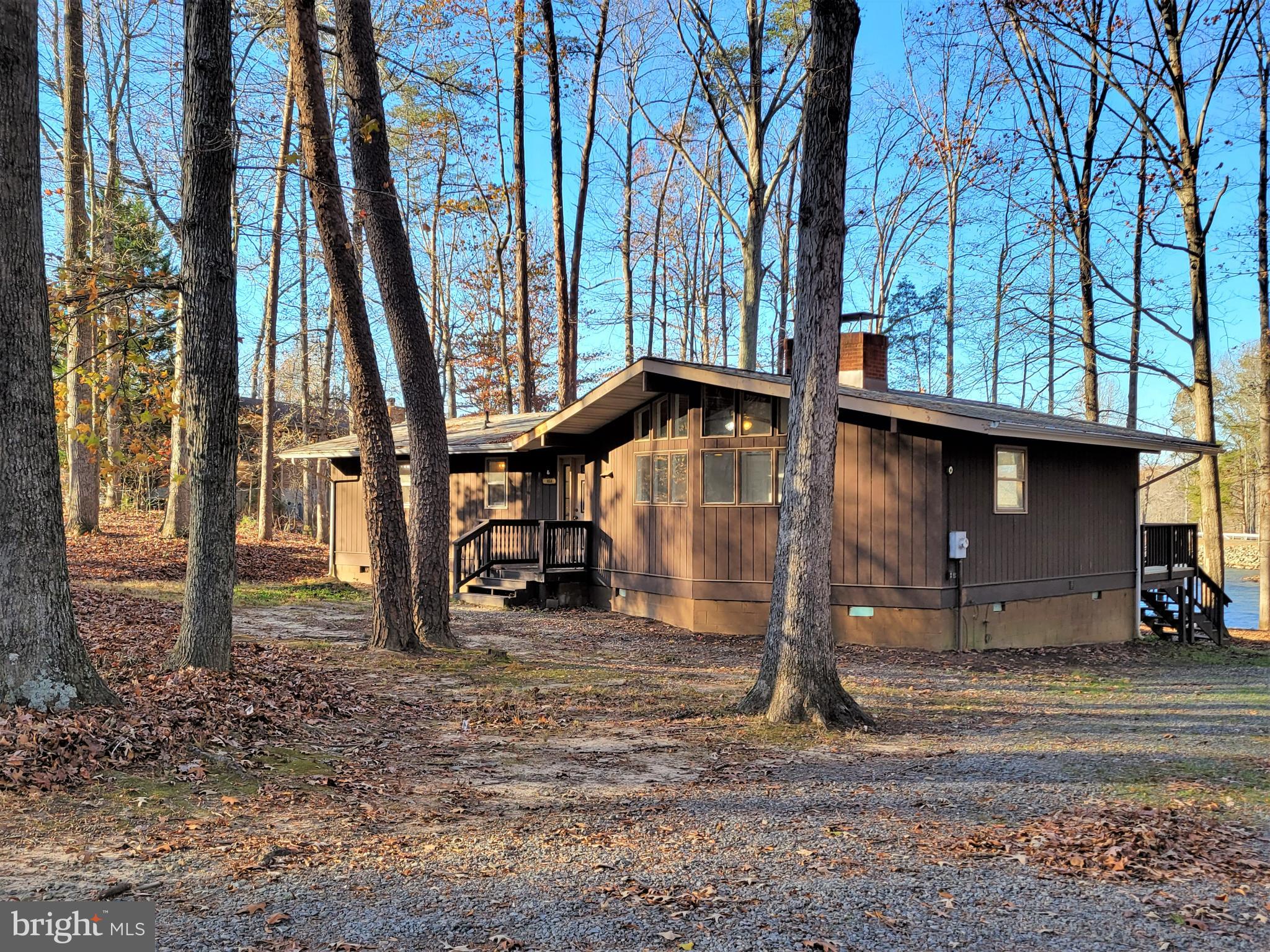 LAKE LAND OR - Residential