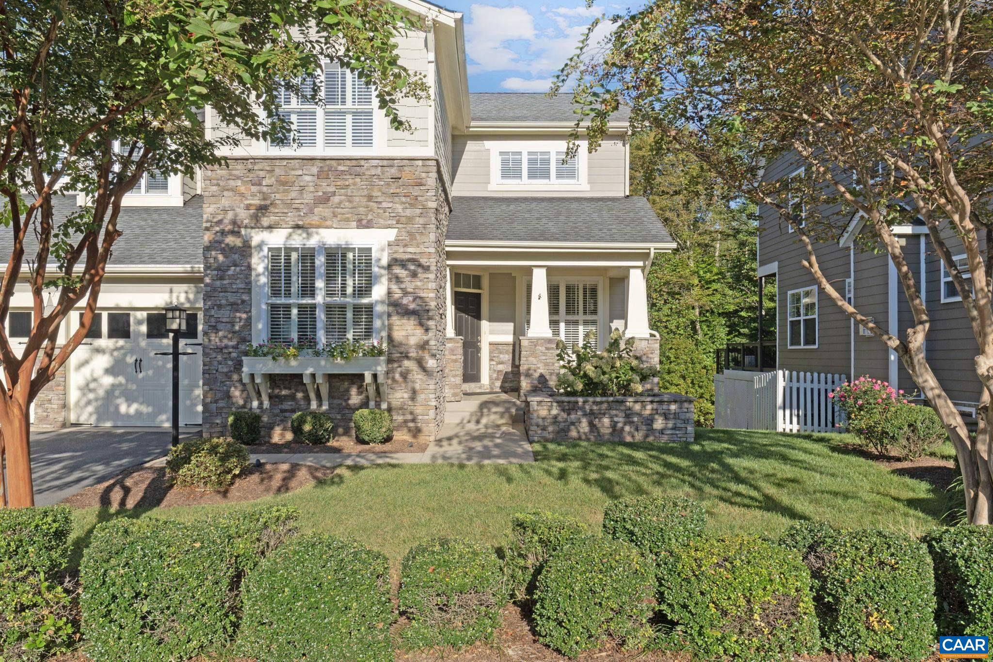 SPRING CREEK - Residential