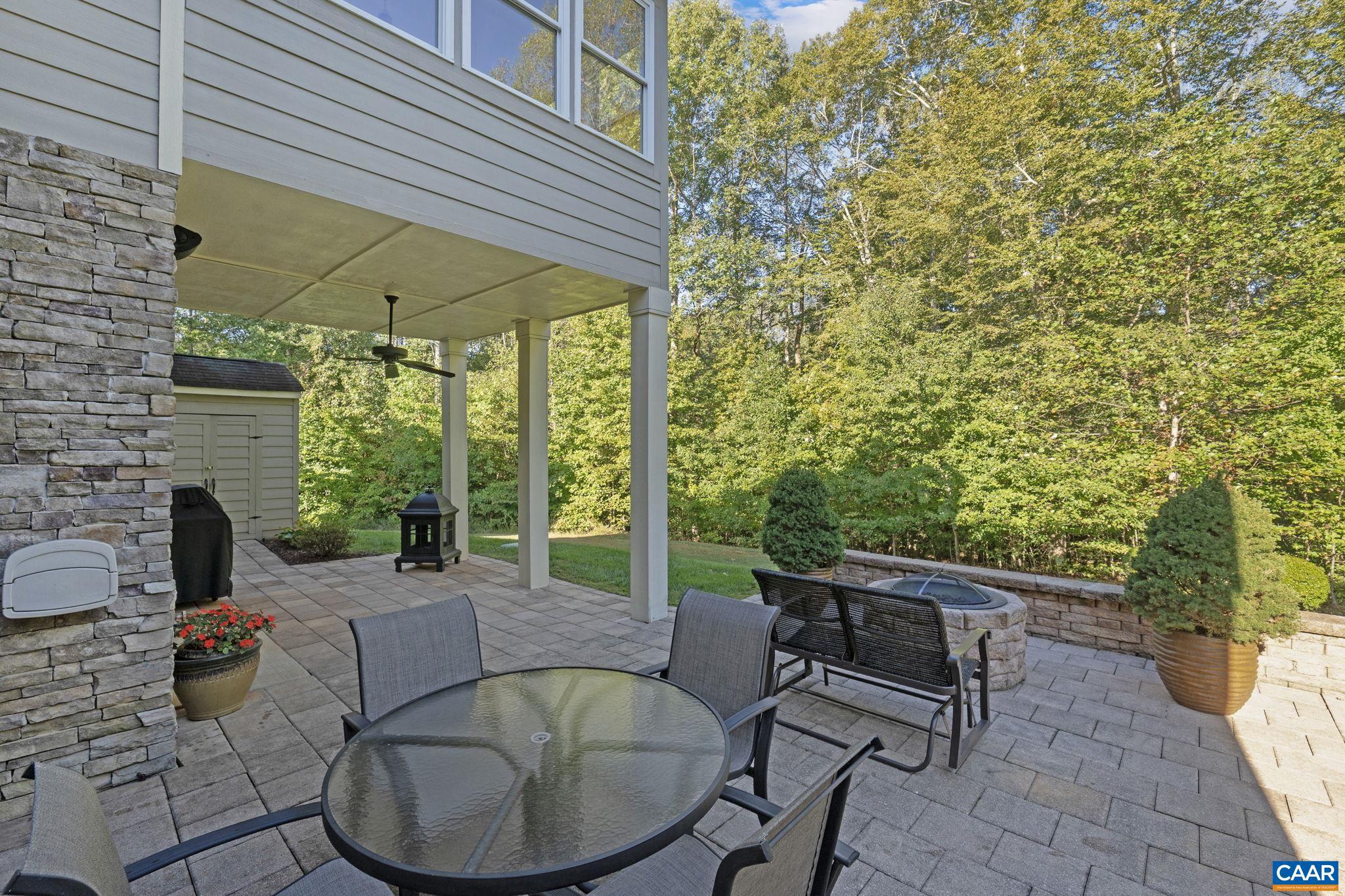 SPRING CREEK - Residential