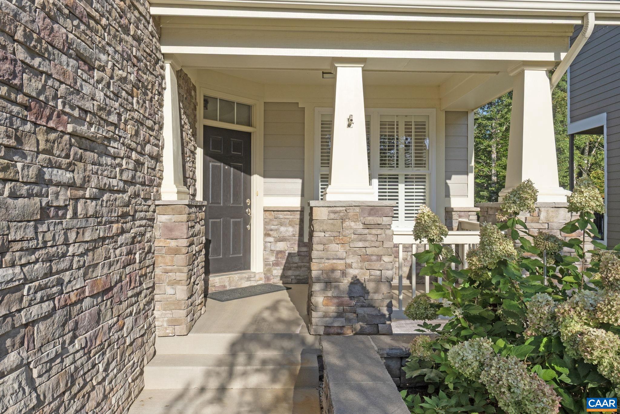 SPRING CREEK - Residential