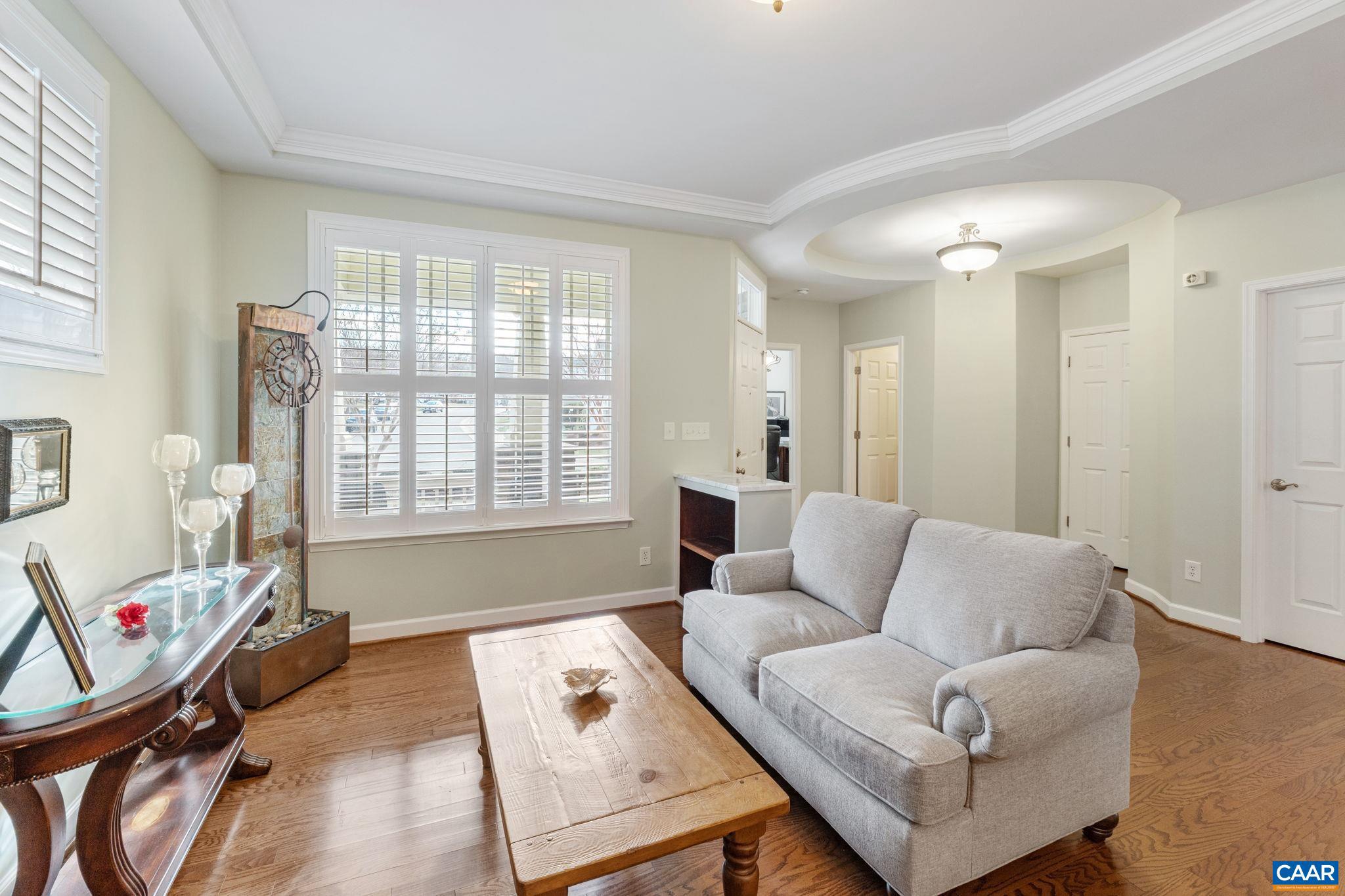 SPRING CREEK - Residential