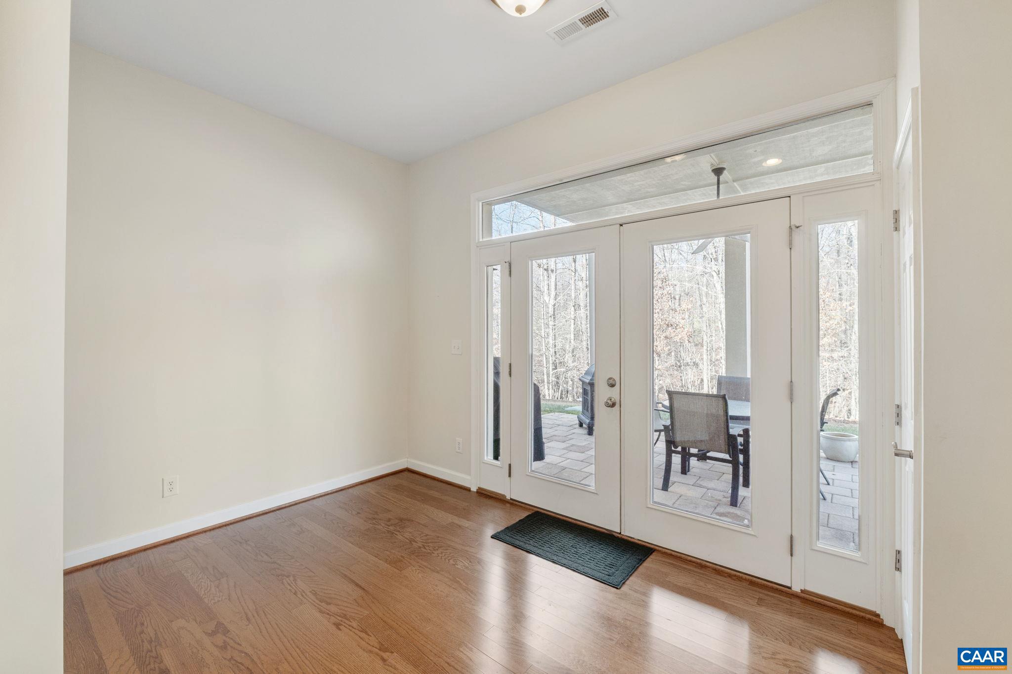 SPRING CREEK - Residential