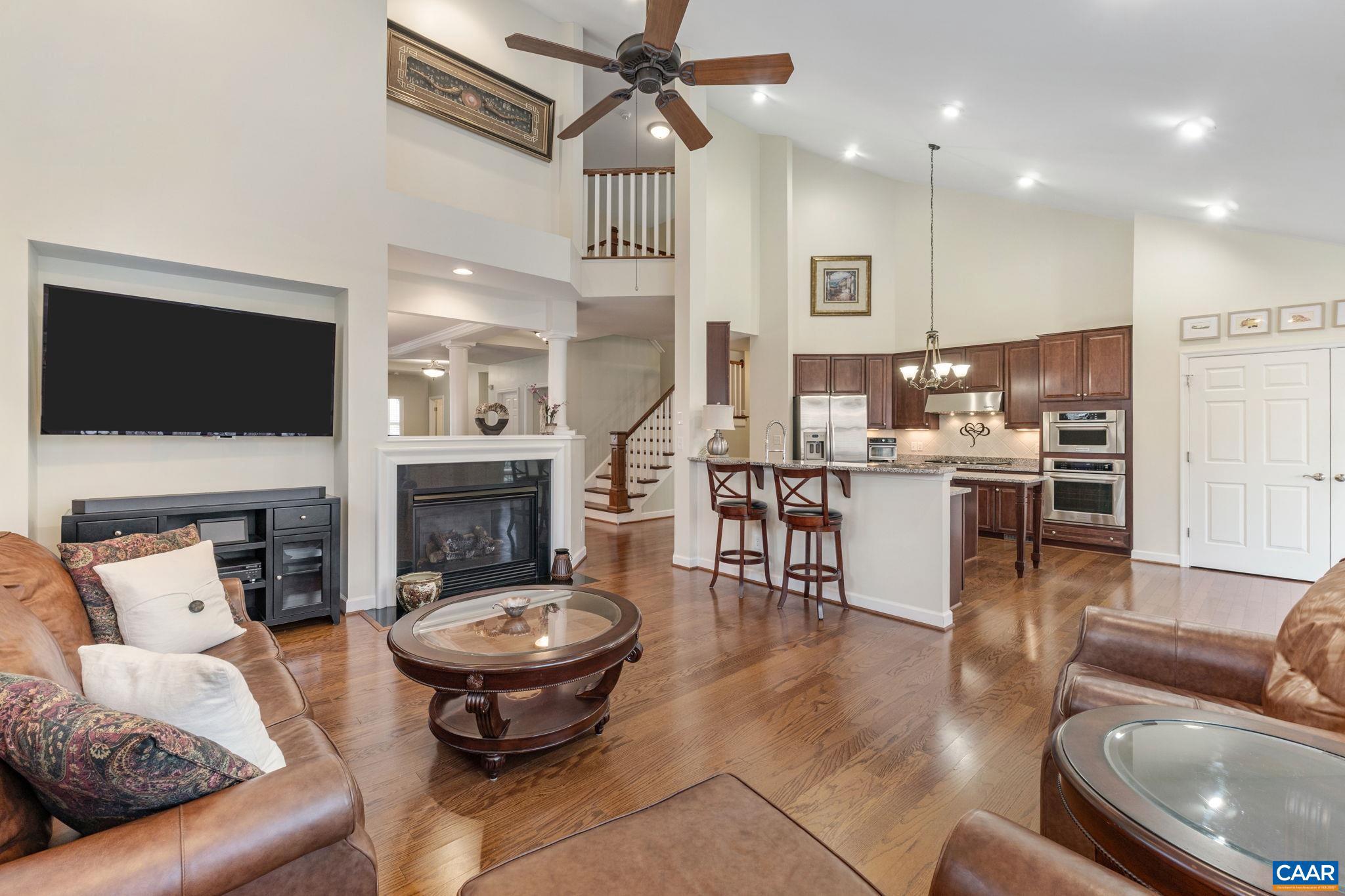 SPRING CREEK - Residential