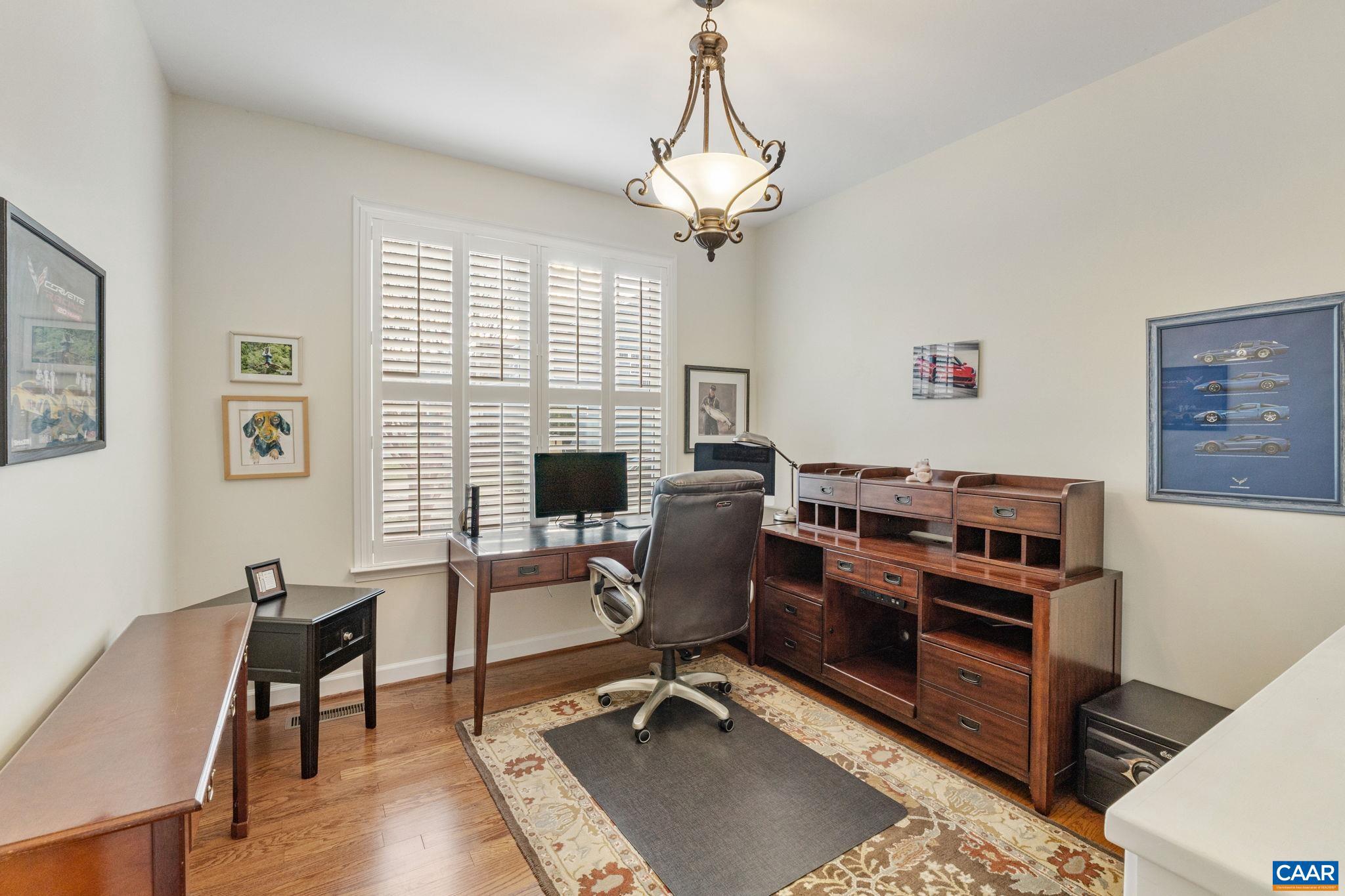 SPRING CREEK - Residential