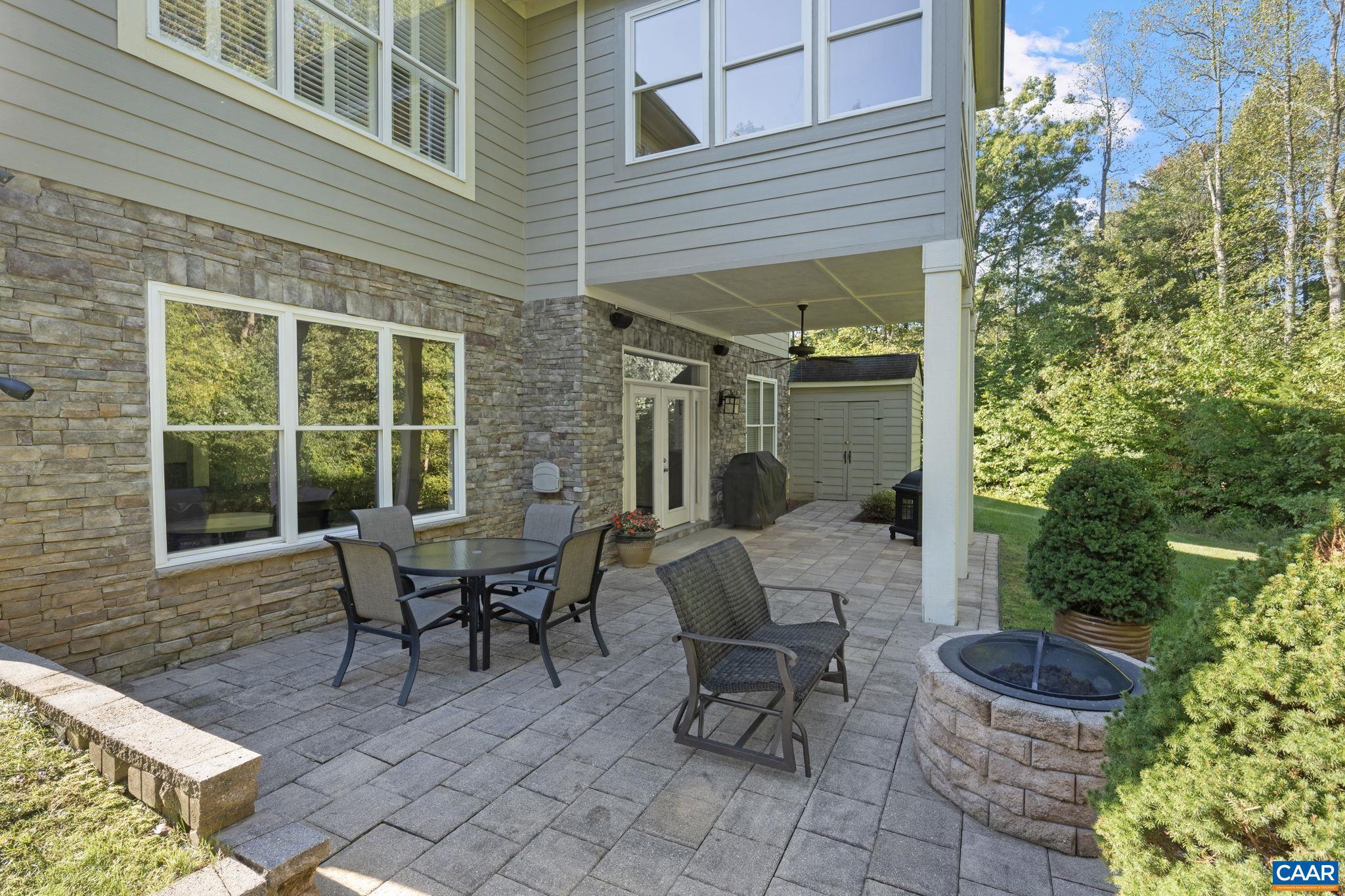 SPRING CREEK - Residential