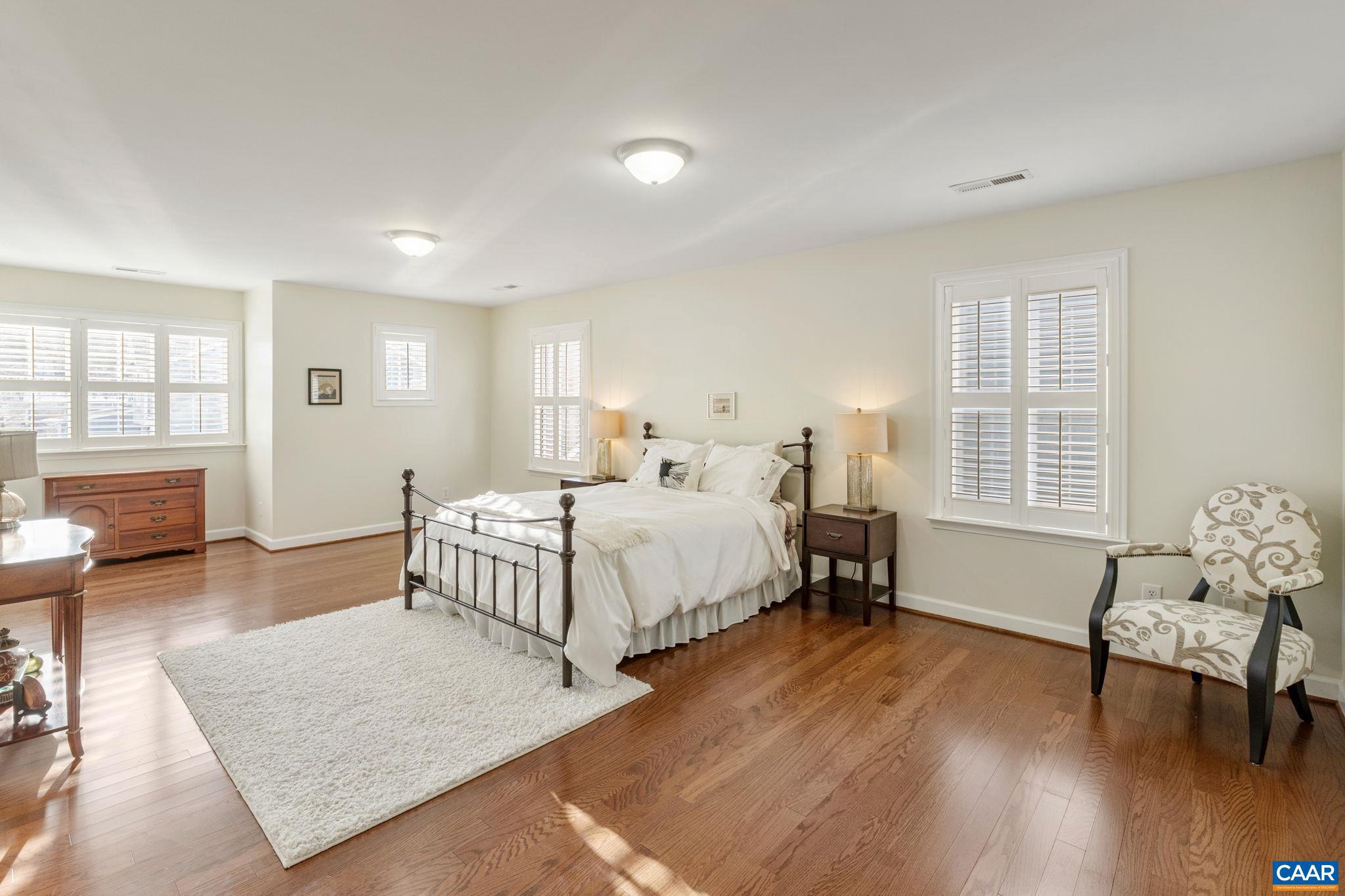 SPRING CREEK - Residential