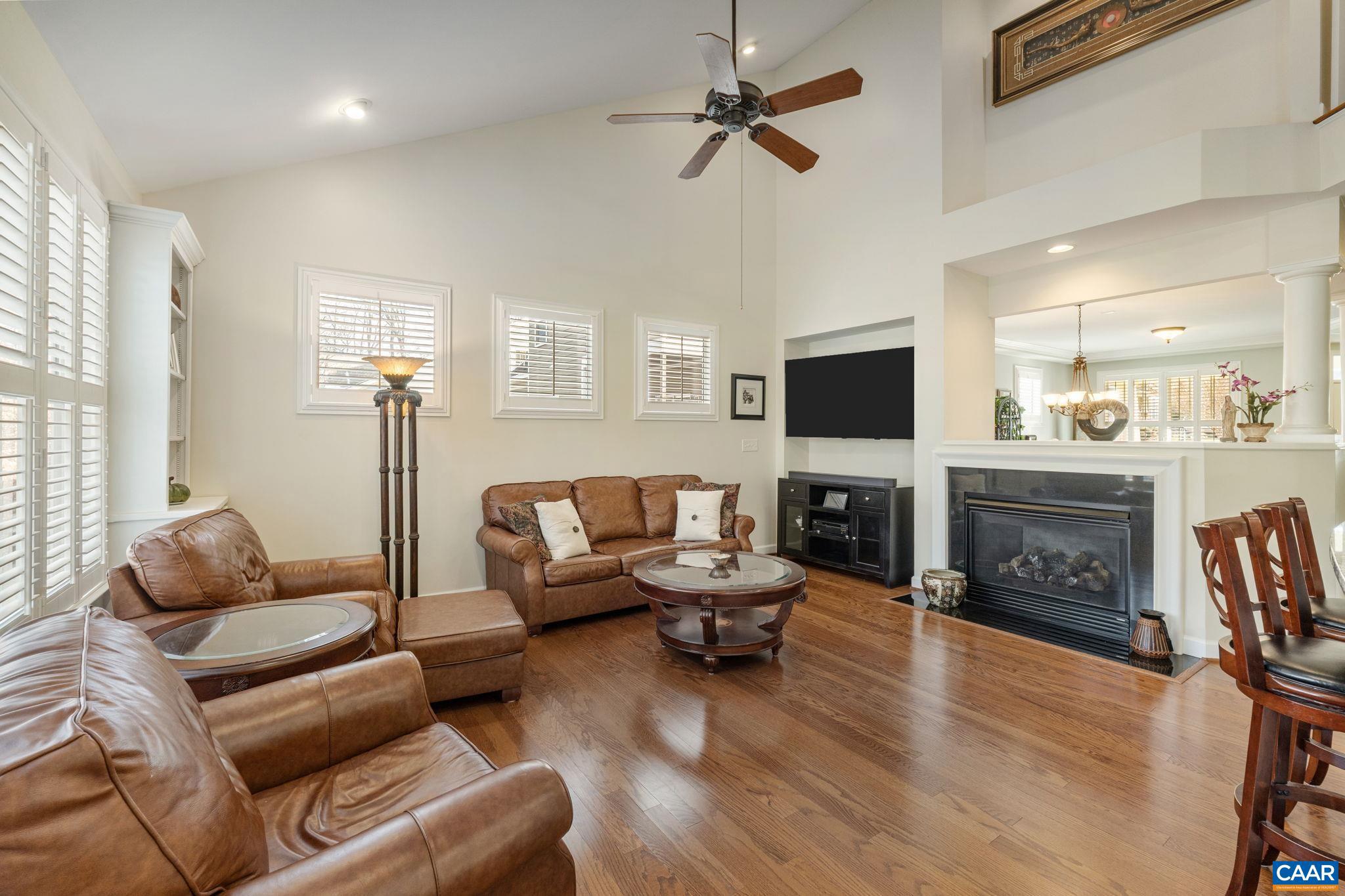 SPRING CREEK - Residential