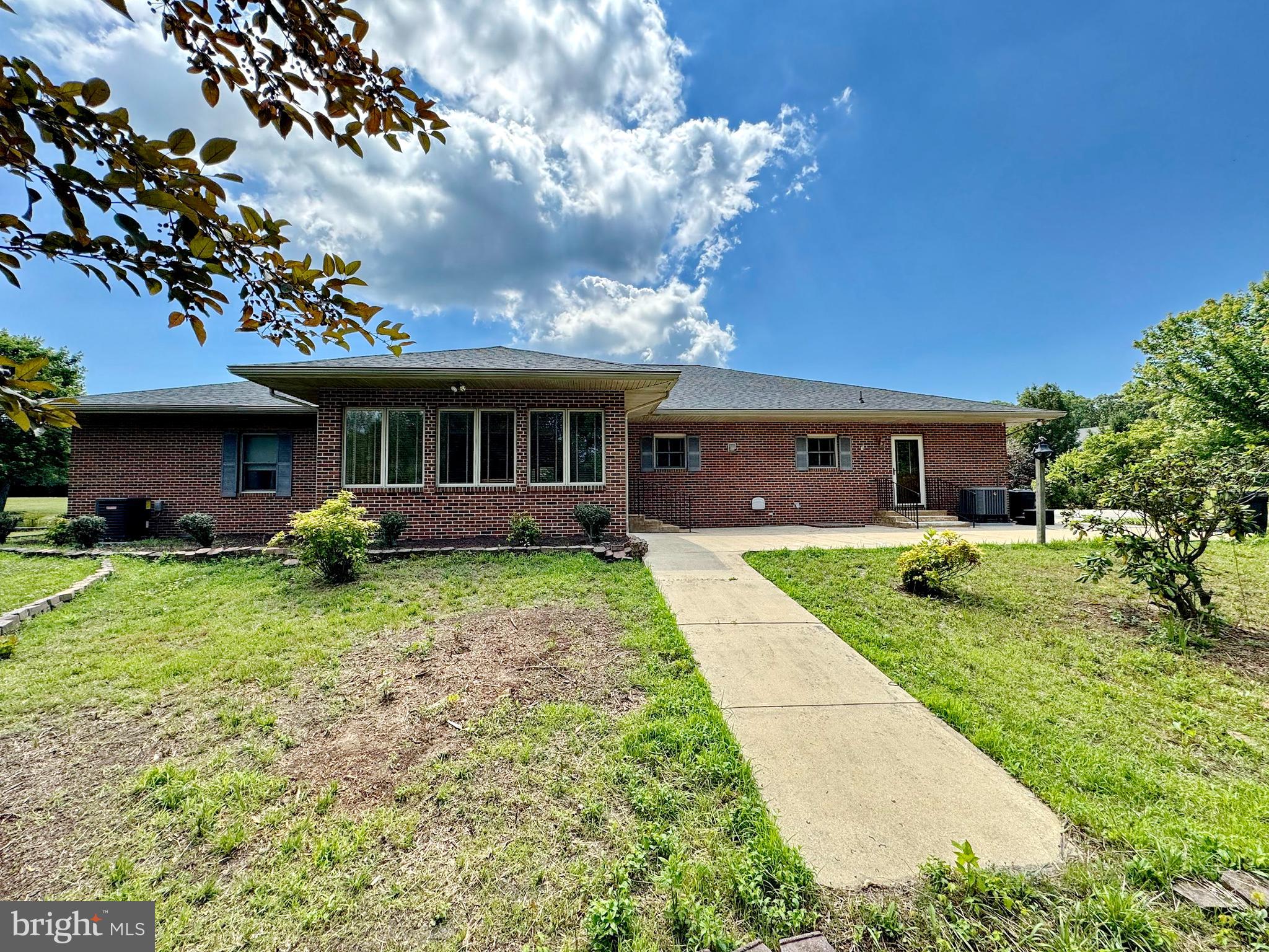 WILLIAMS WHARF PLANTATION - Residential