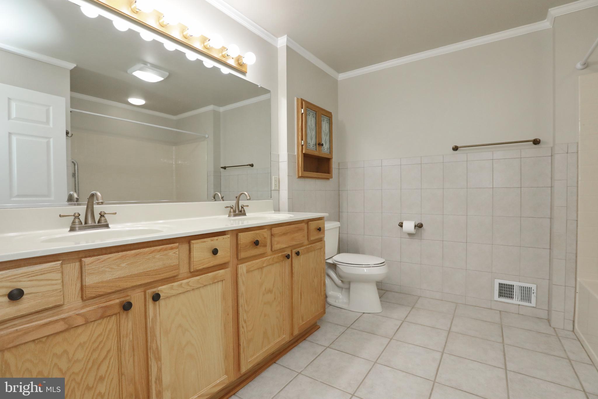 WILLIAMS WHARF PLANTATION - Residential