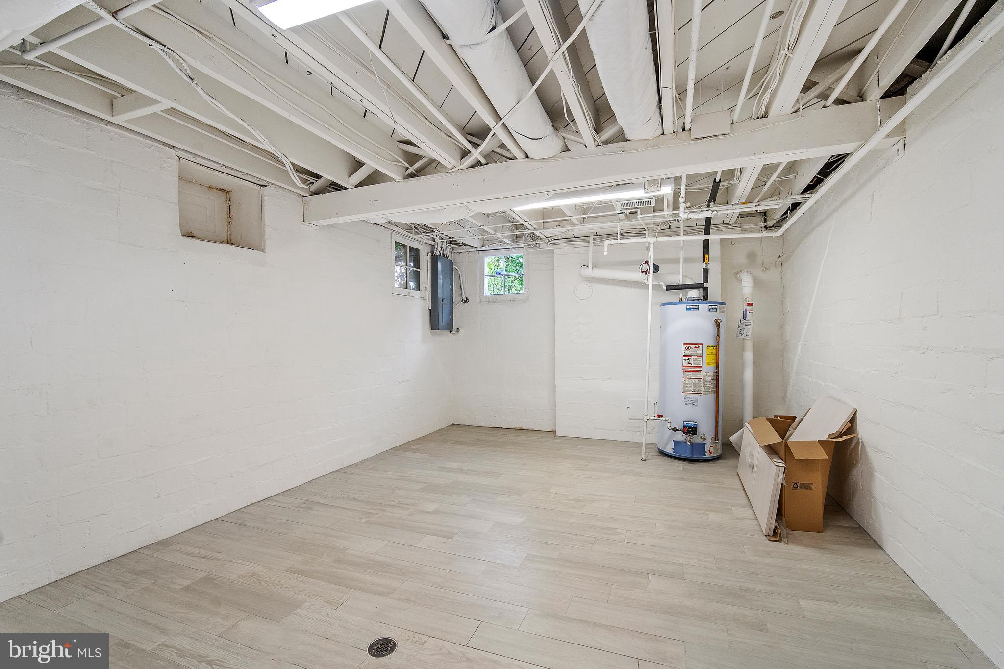 CHEVY CHASE TERRACE - Residential