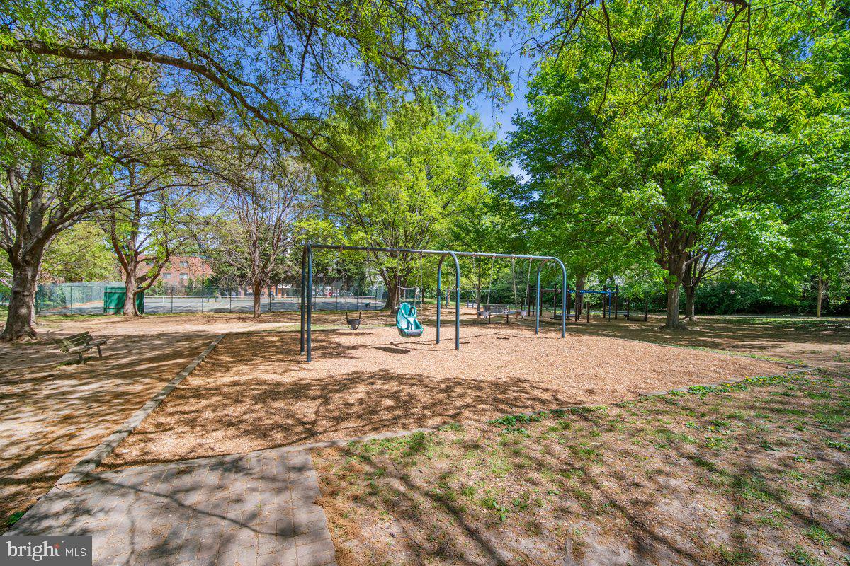 CHEVY CHASE TERRACE - Residential