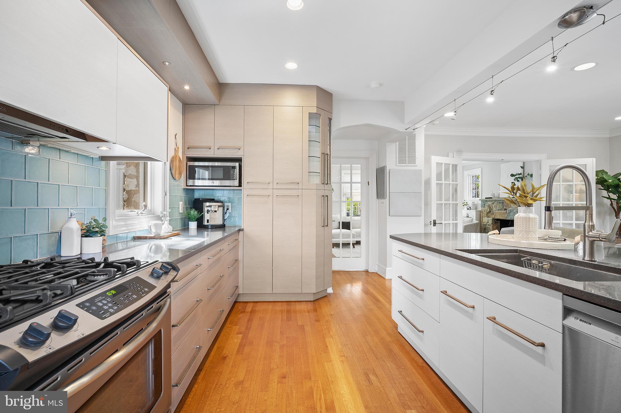 CHEVY CHASE TERRACE - Residential