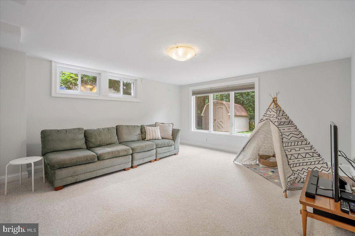 CHEVY CHASE TERRACE - Residential