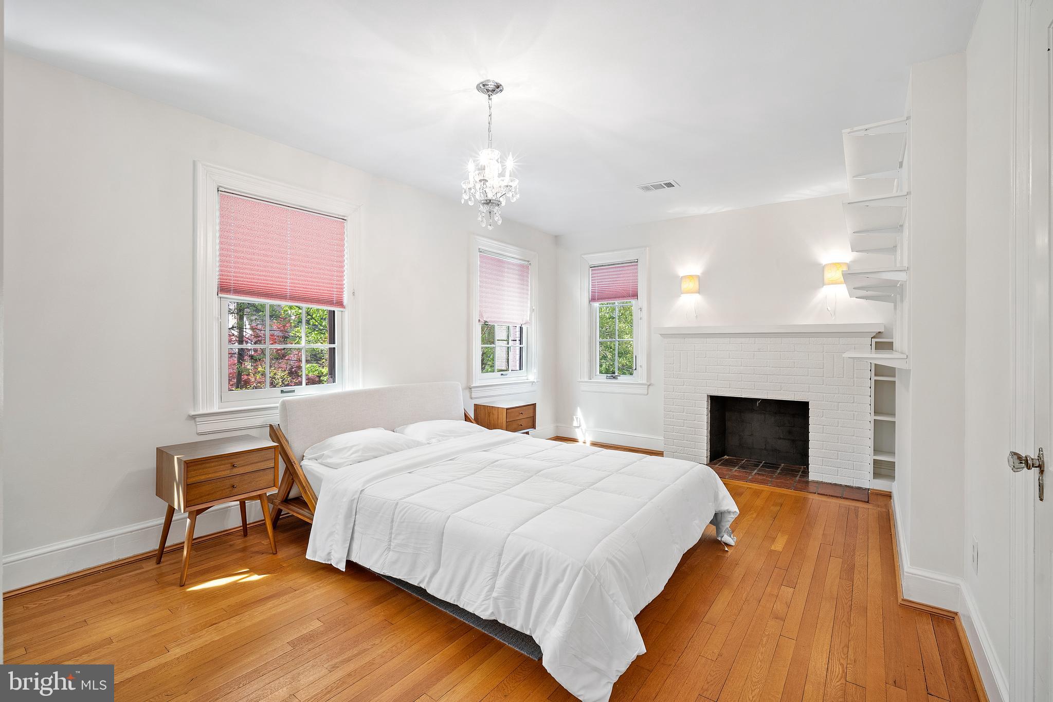 CHEVY CHASE TERRACE - Residential