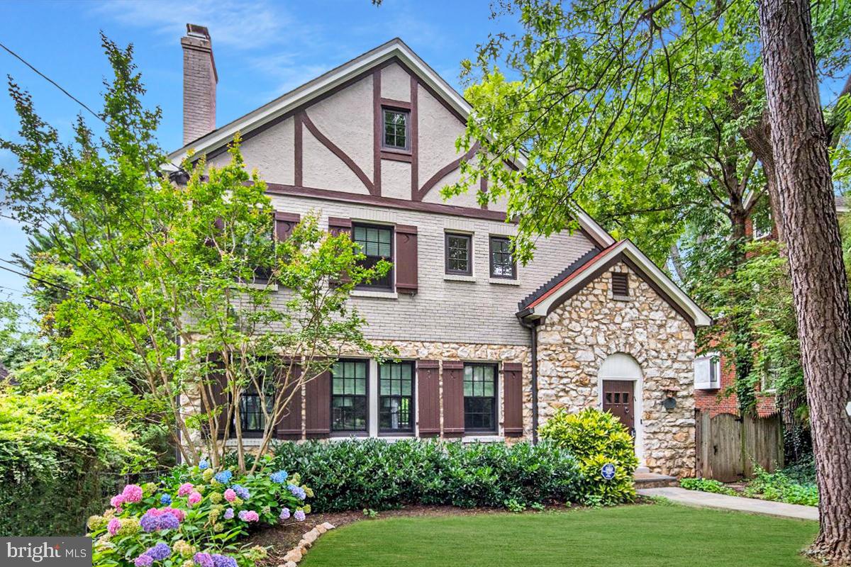 CHEVY CHASE TERRACE - Residential