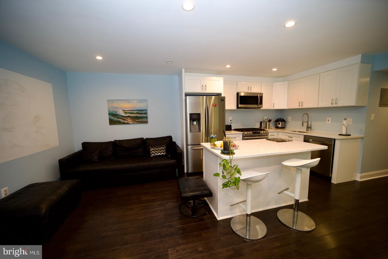 4225 AMERICANA DRIVE A 4225A