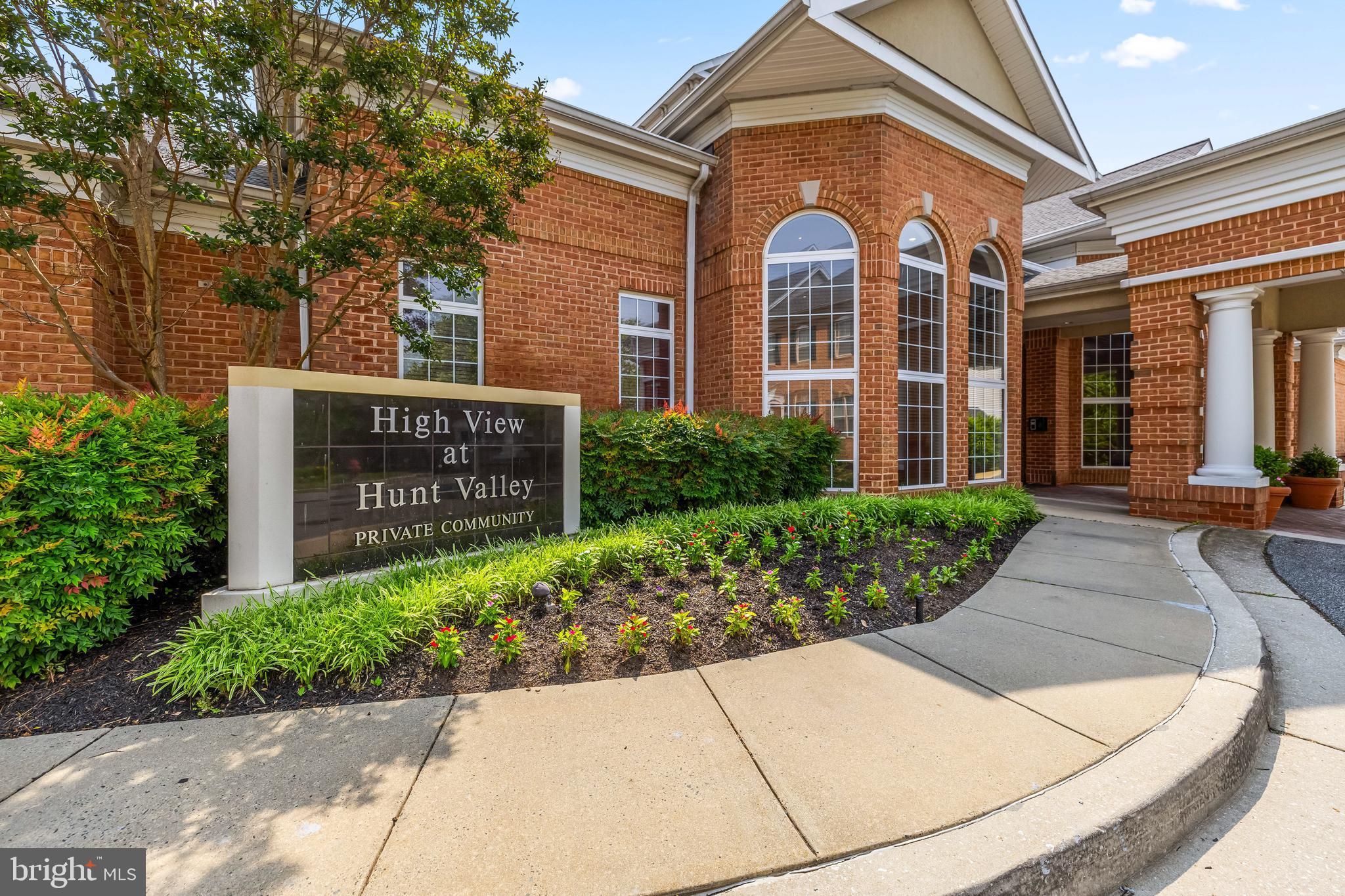 HIGH VIEW AT HUNT VALLEY - Residential