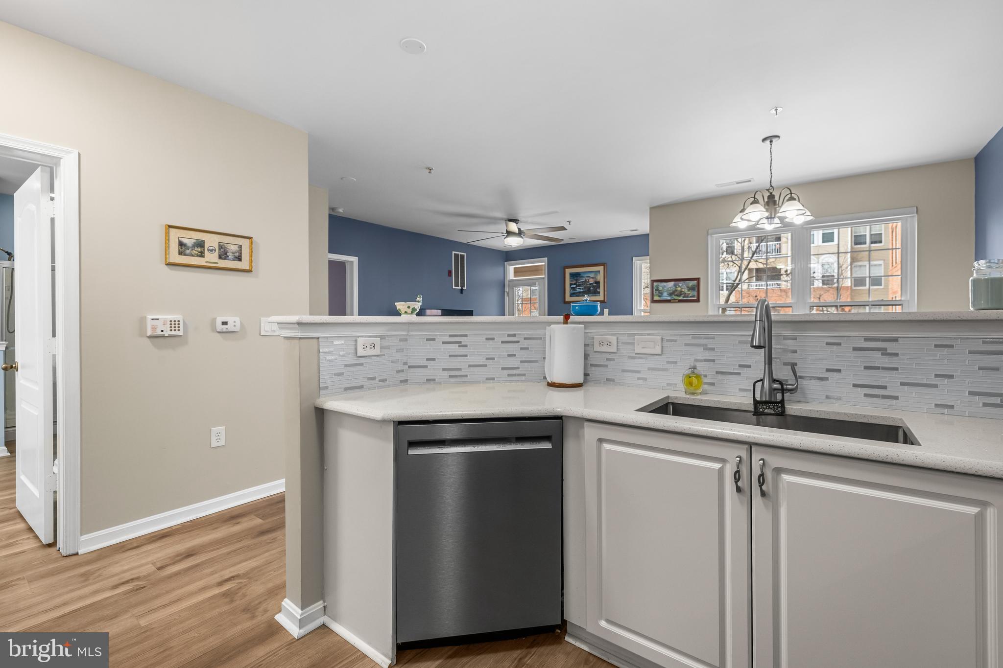 HIGH VIEW AT HUNT VALLEY - Residential