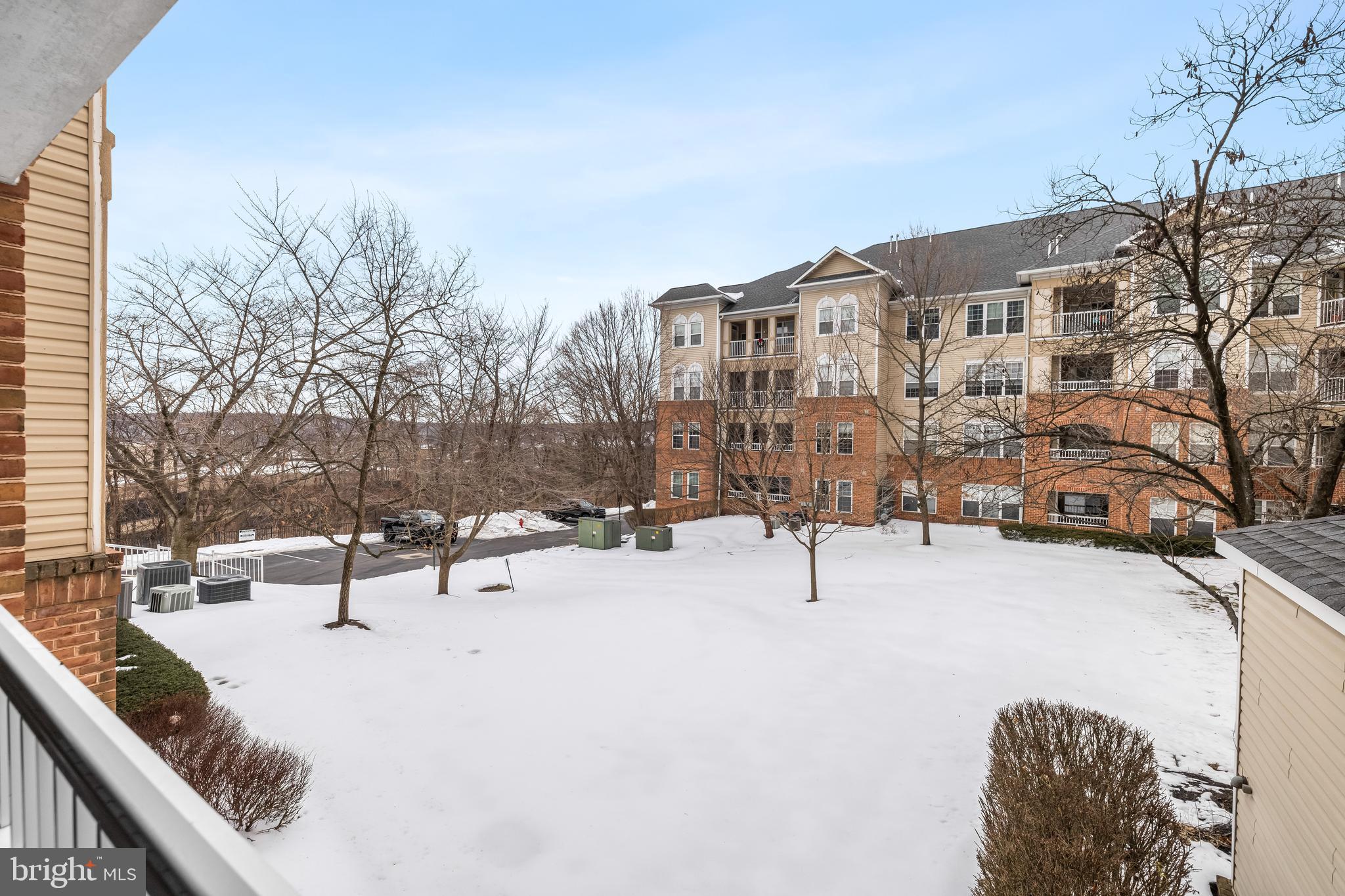 HIGH VIEW AT HUNT VALLEY - Residential
