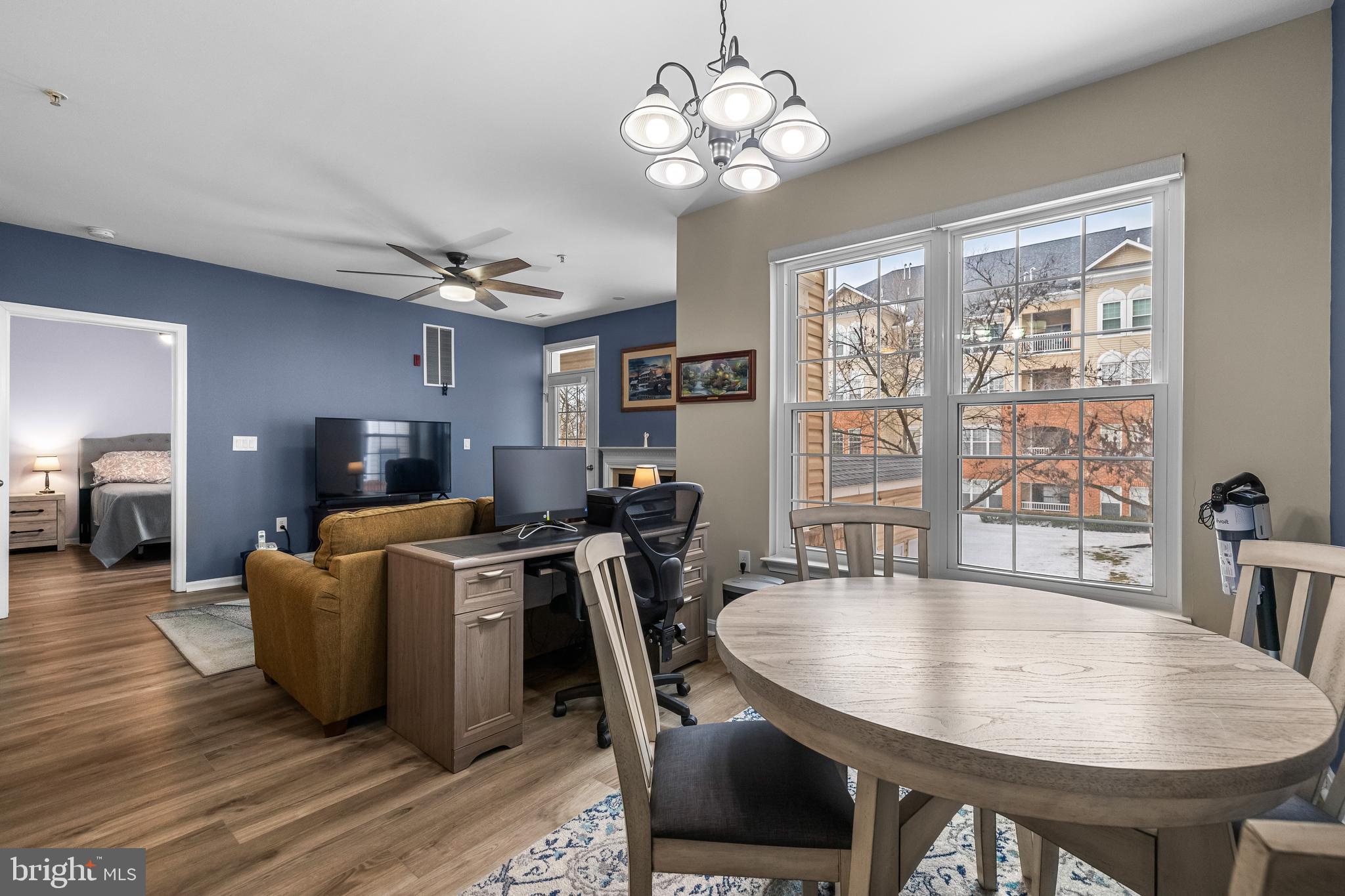 HIGH VIEW AT HUNT VALLEY - Residential