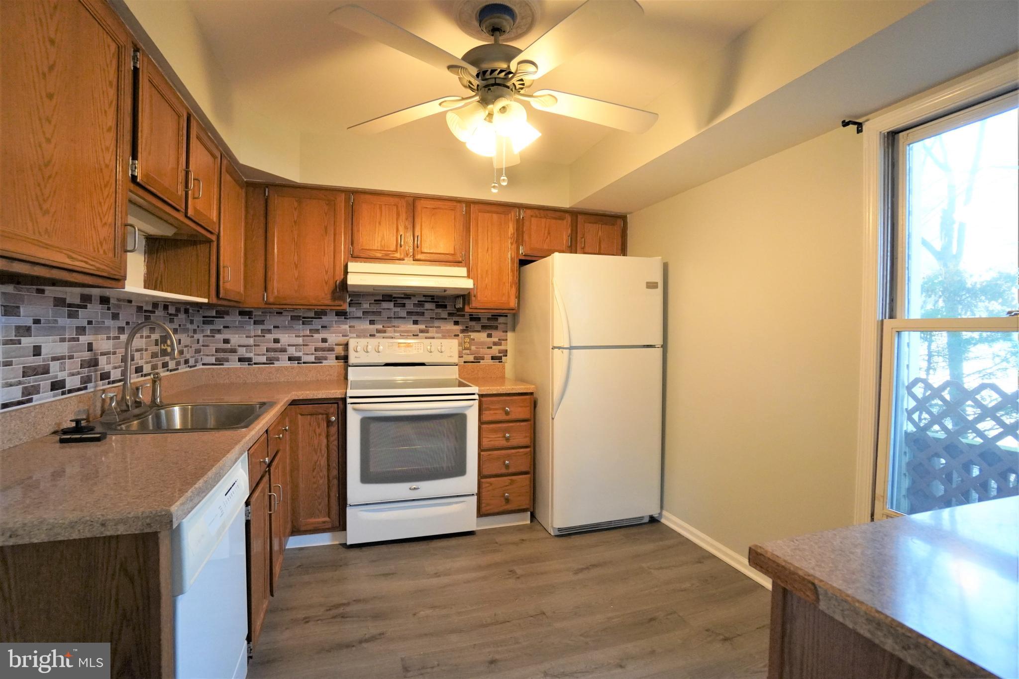 THE HIGHLANDS - Residential Lease