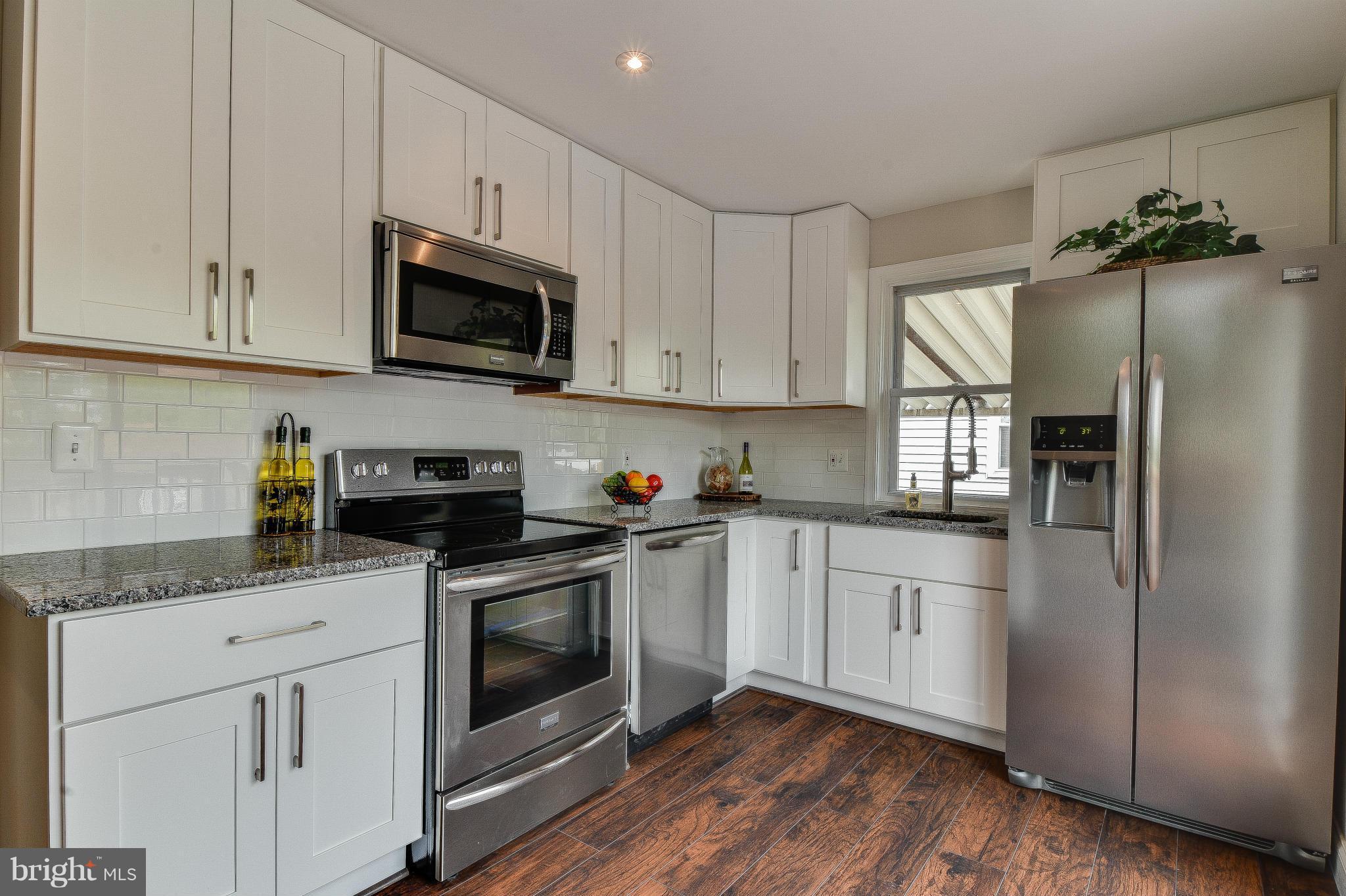 PINE TERRACE - Residential