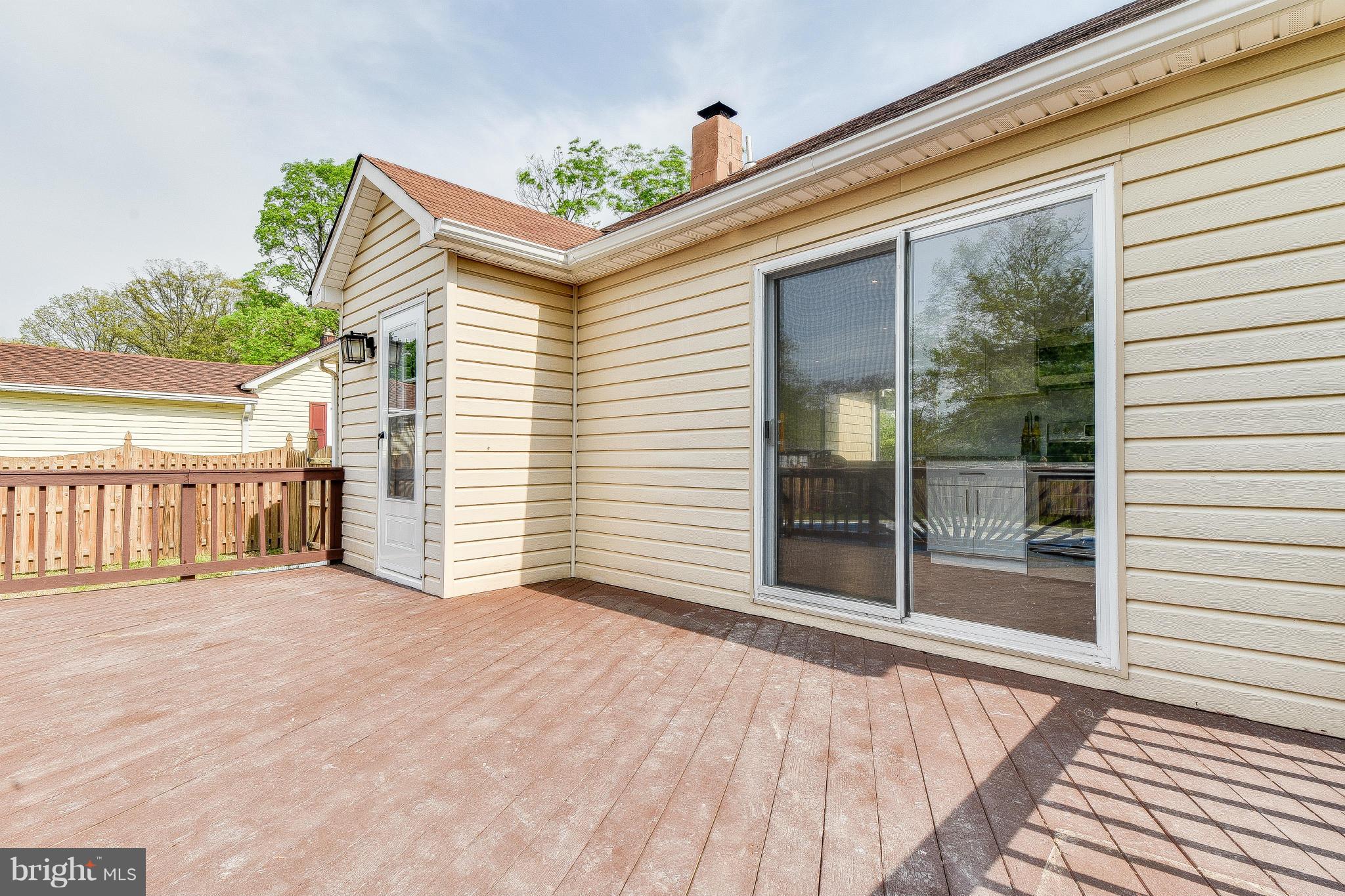 PINE TERRACE - Residential