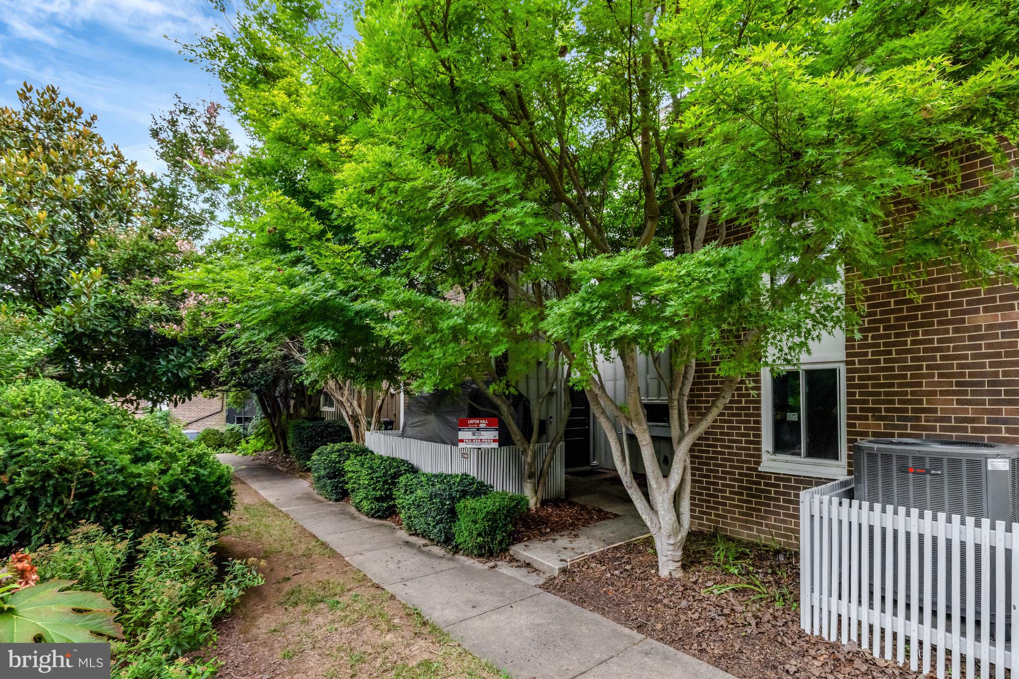 11408 LINKS DRIVE