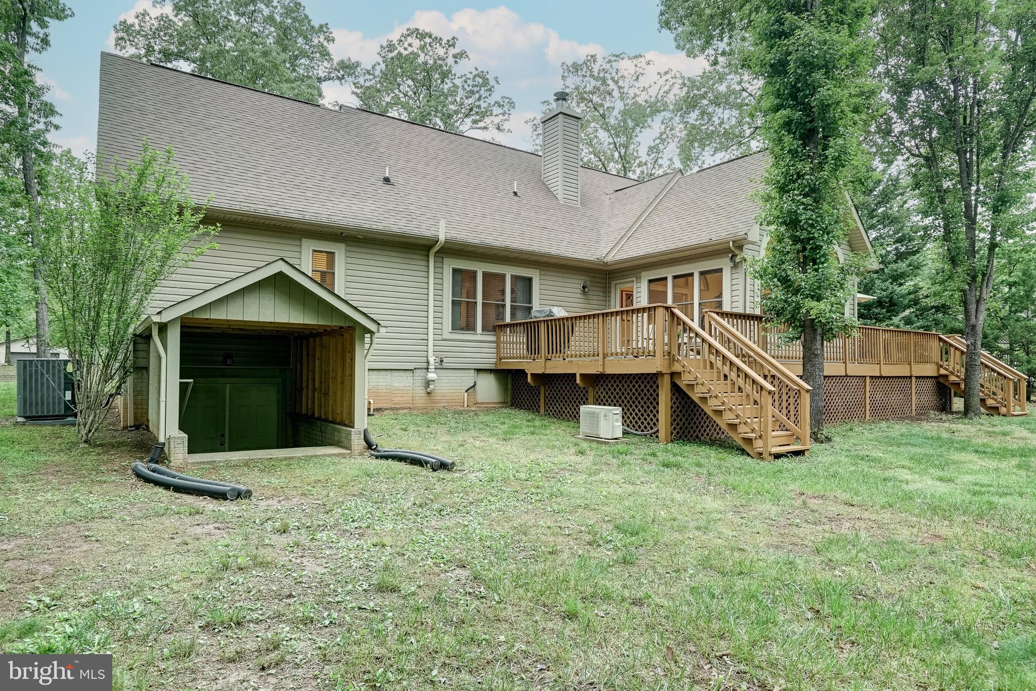 WINDWOOD COVES - Residential