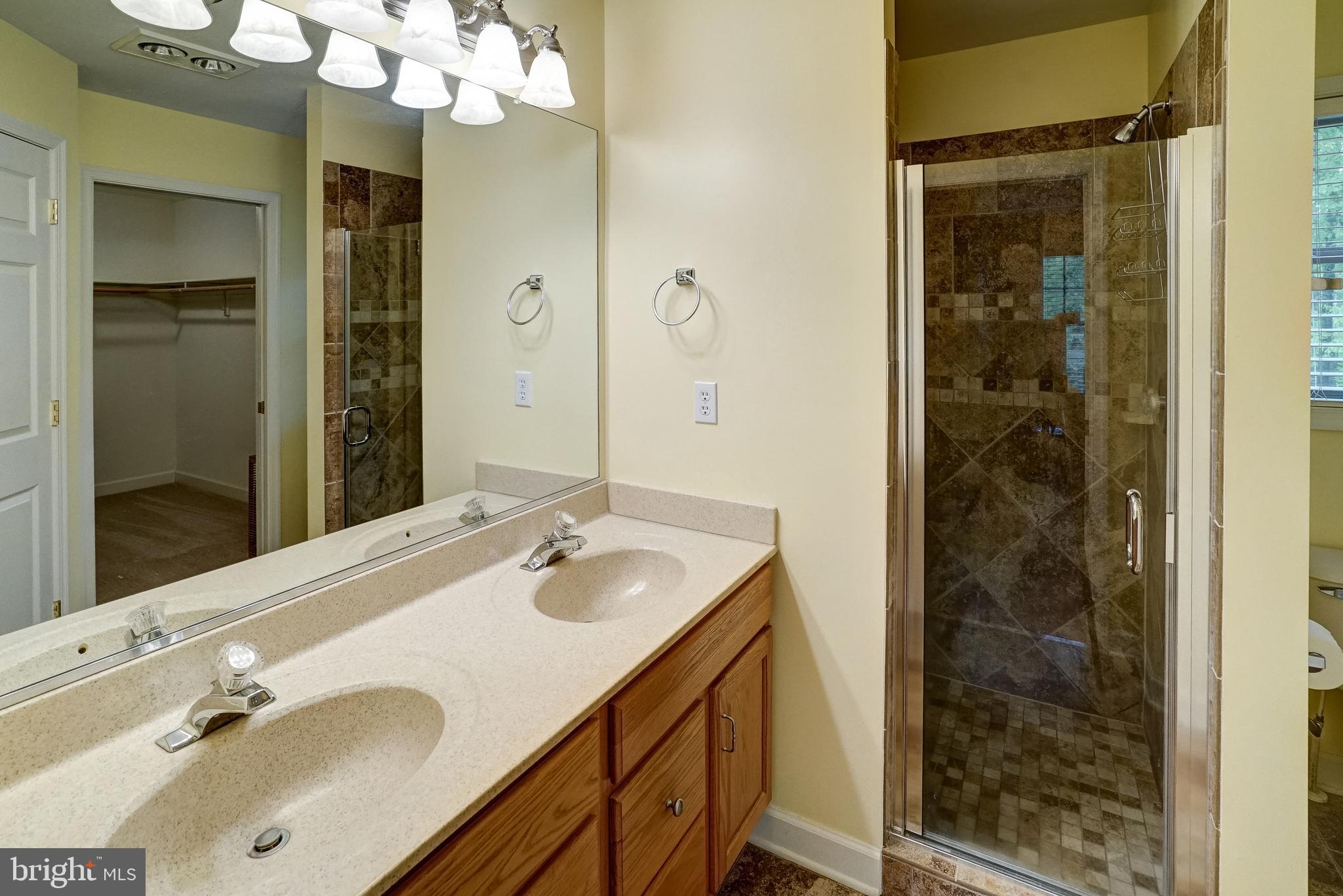 WINDWOOD COVES - Residential