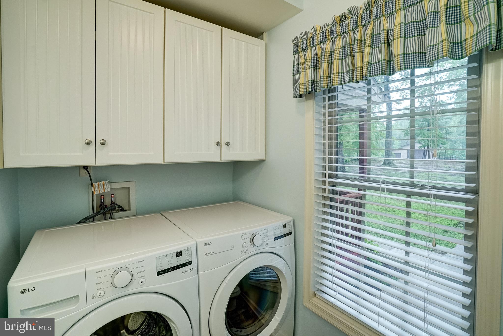 WINDWOOD COVES - Residential