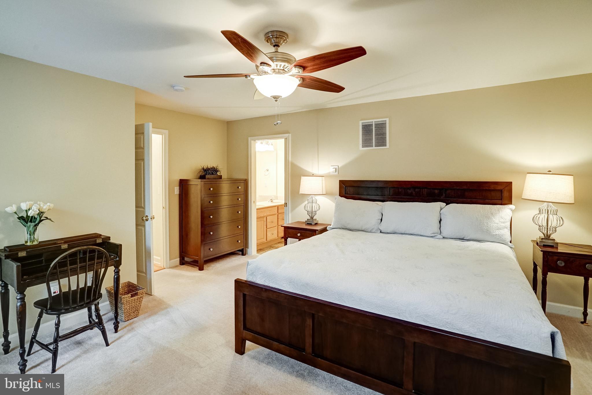 WINDWOOD COVES - Residential