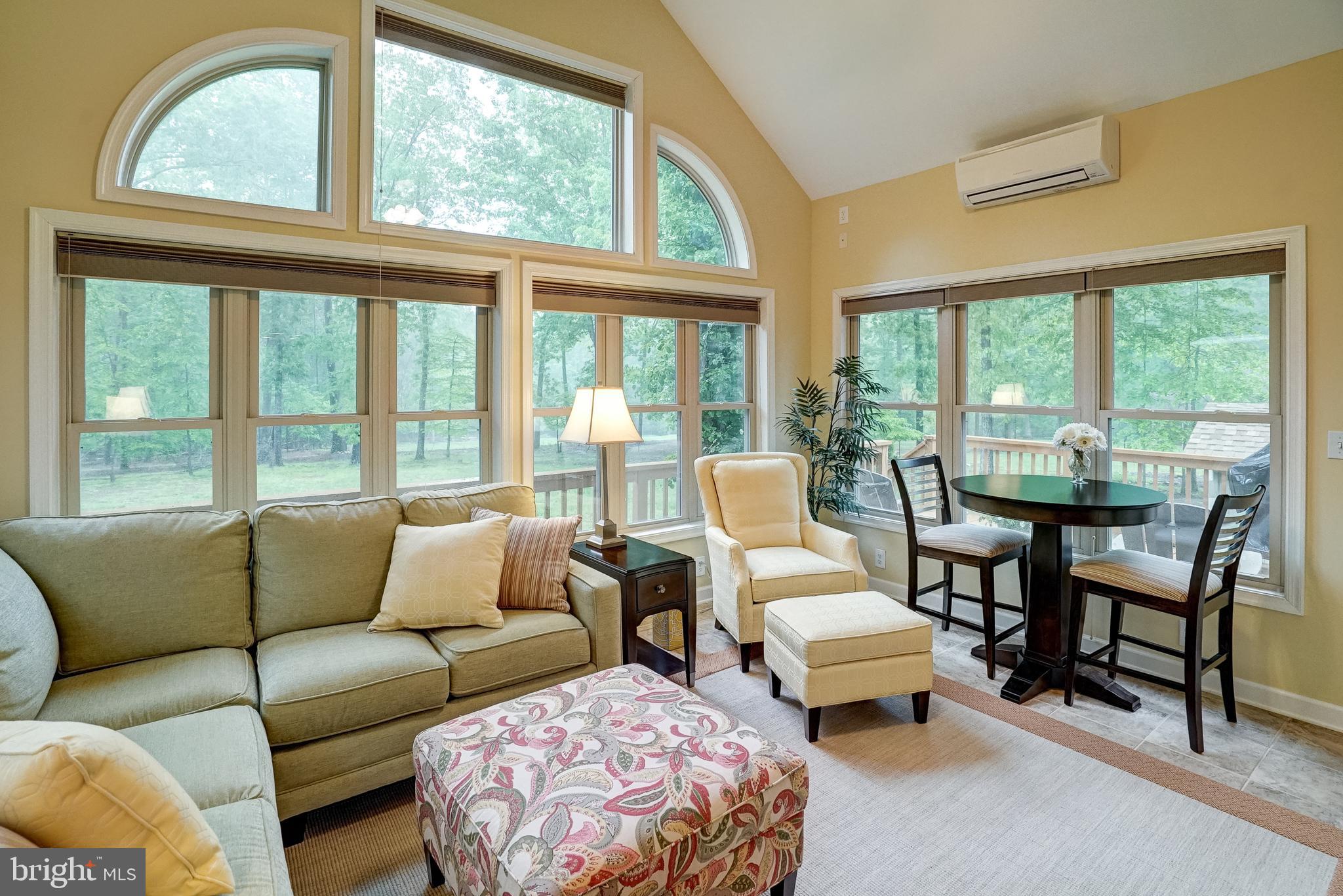 WINDWOOD COVES - Residential