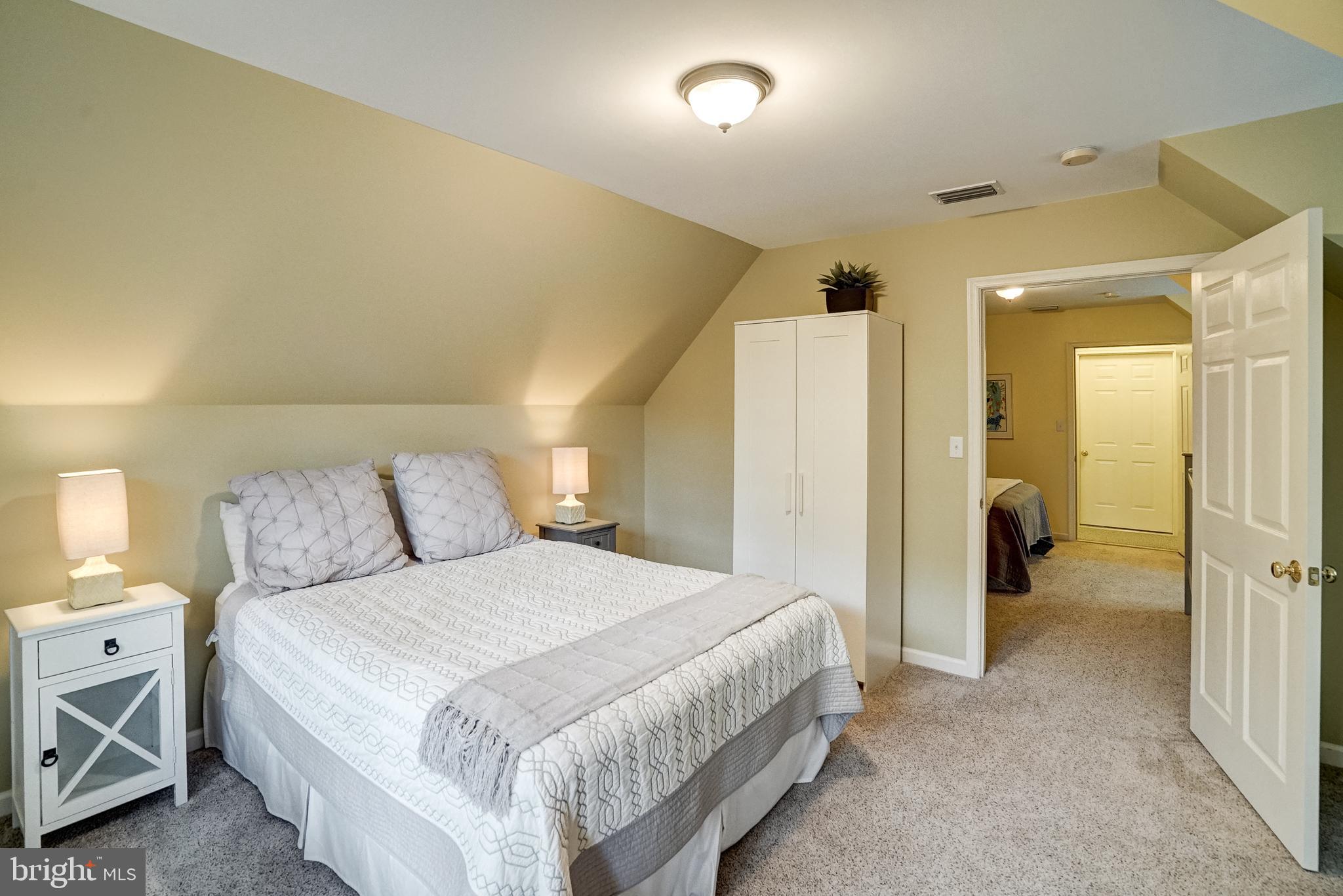 WINDWOOD COVES - Residential