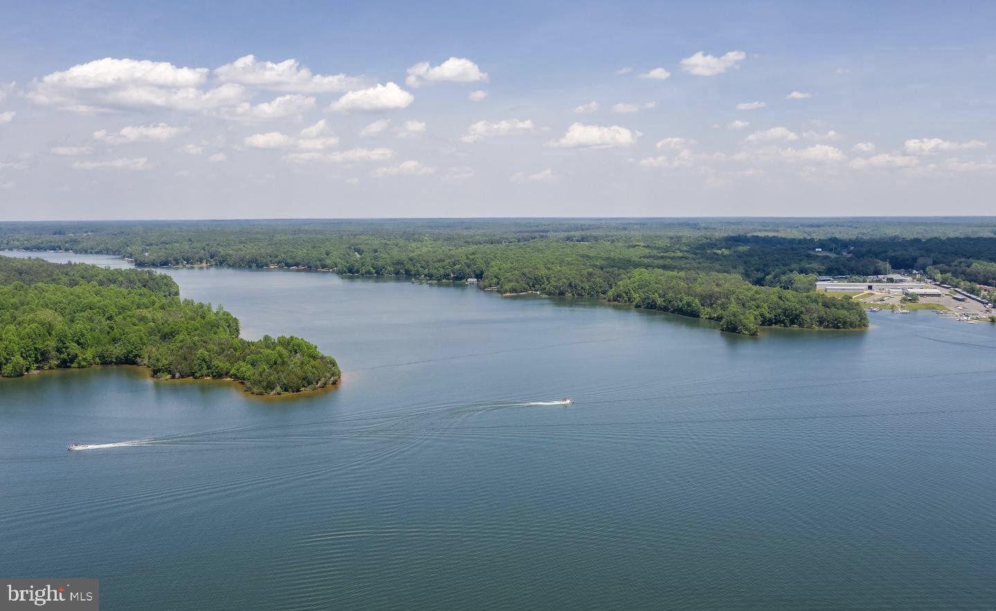 WINDWOOD COVES - Residential