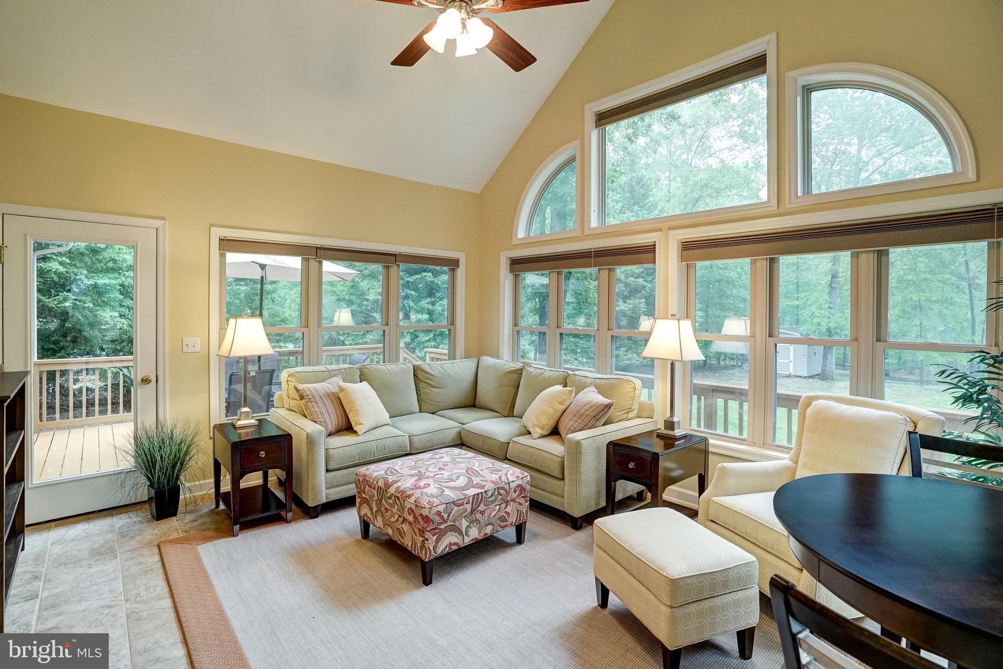 WINDWOOD COVES - Residential