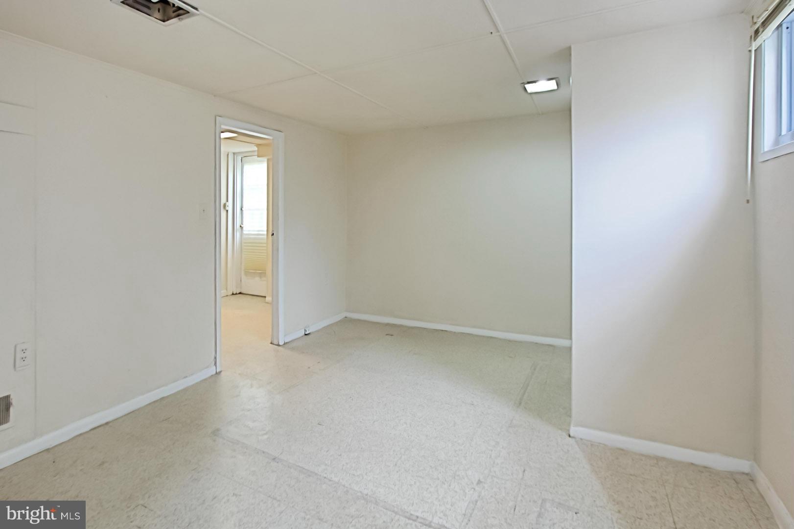 AURORA HILLS - Residential Lease