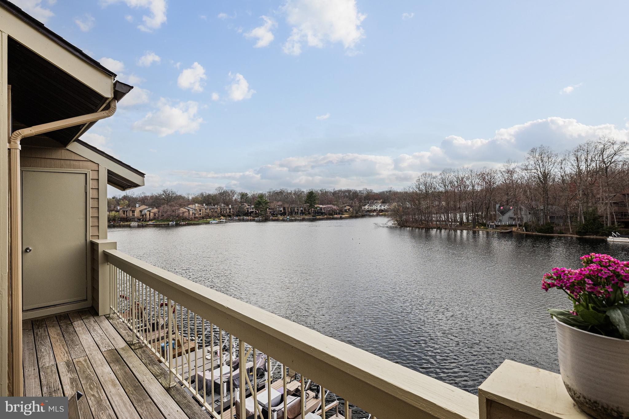 HARBOR POINT - Residential