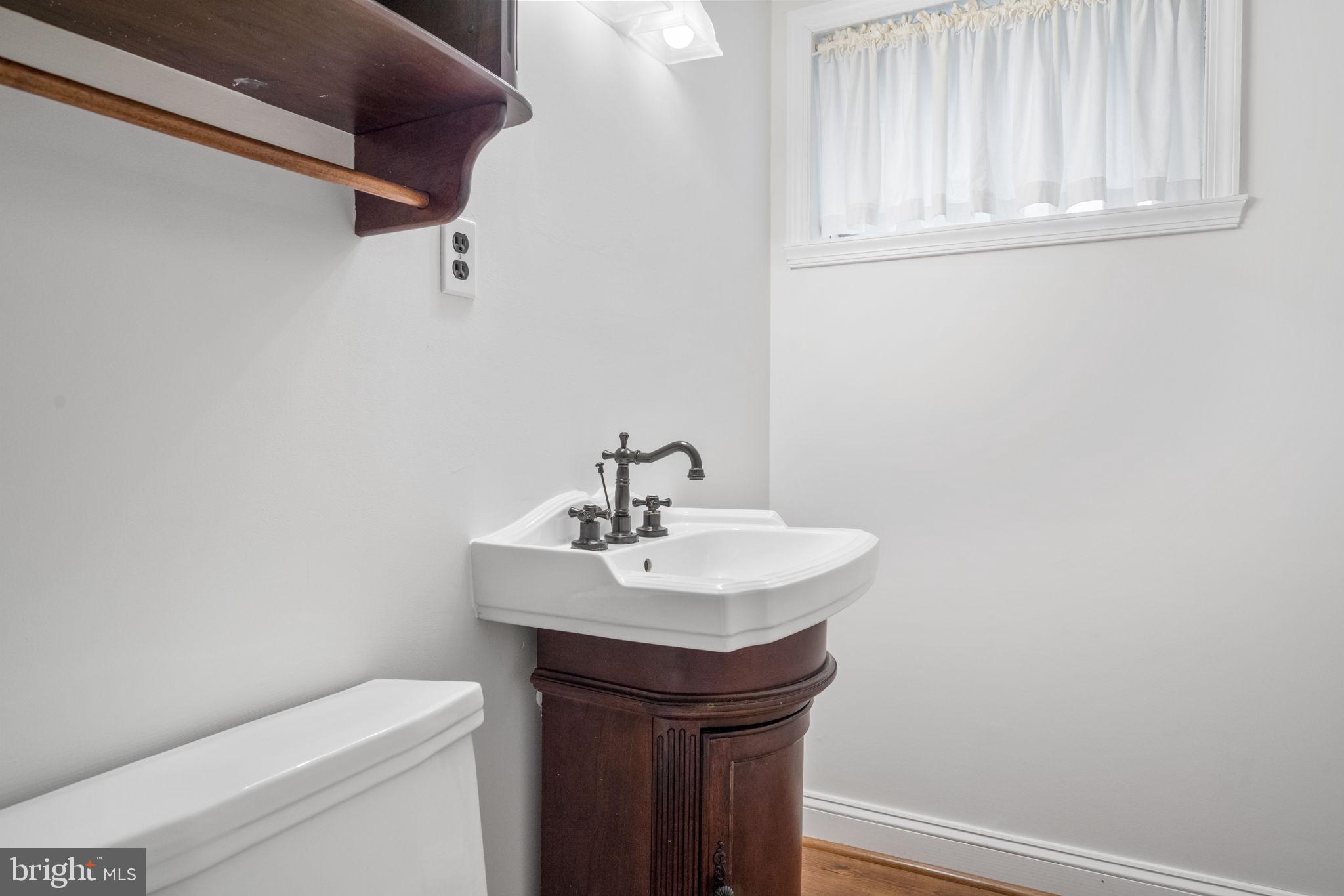 OAKWOOD KNOLLS - Residential