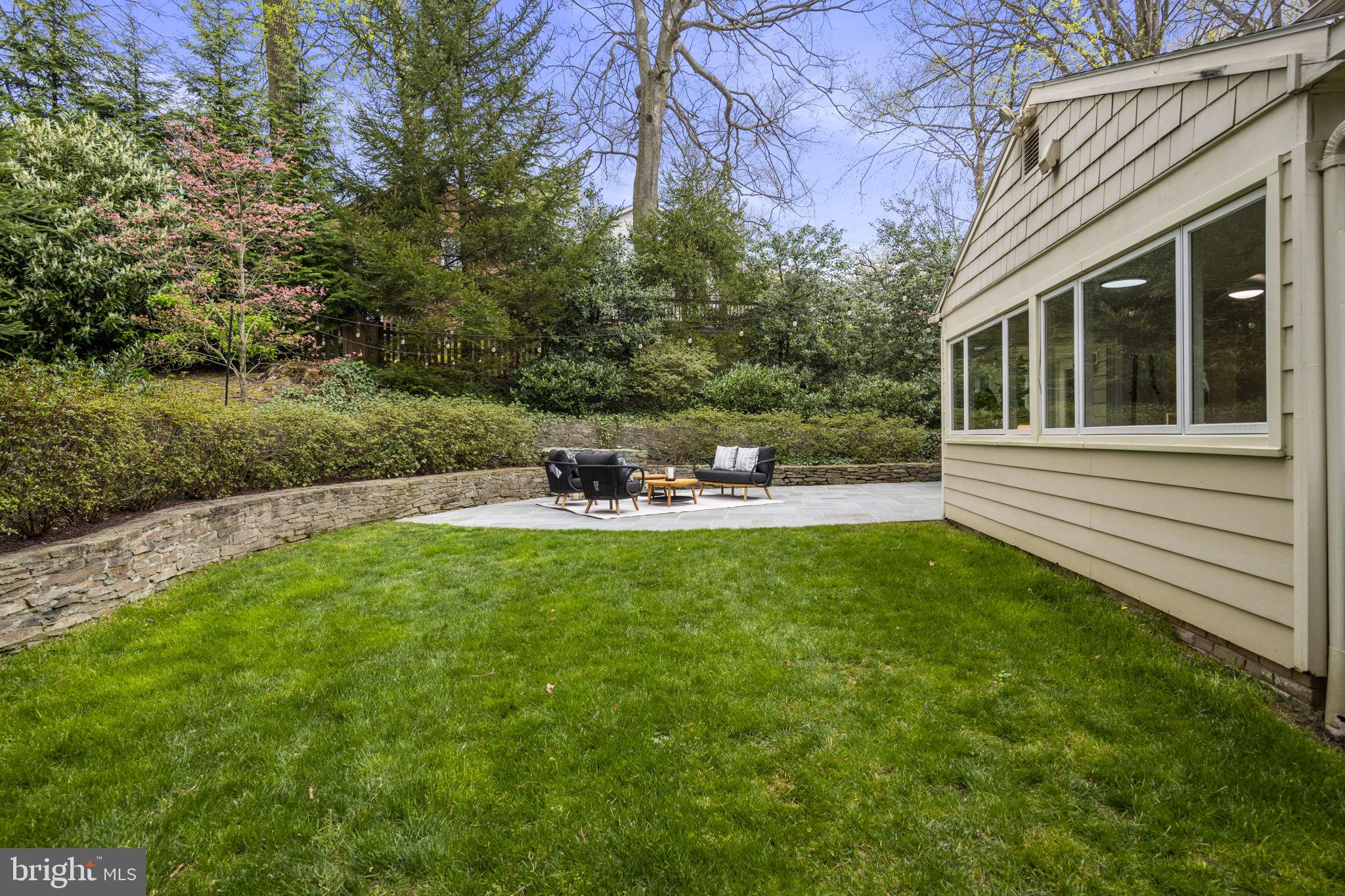 OAKWOOD KNOLLS - Residential